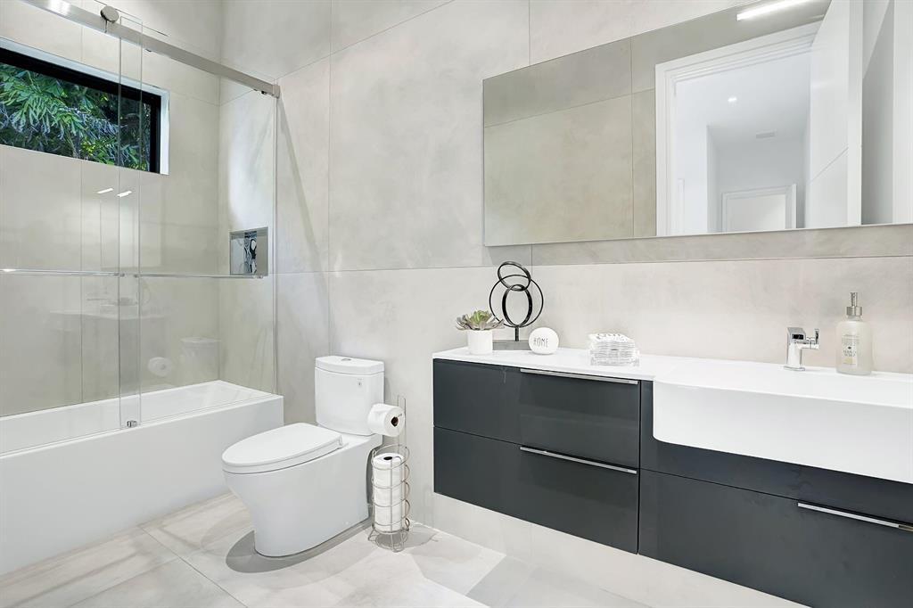 LAKE IDA - Residential