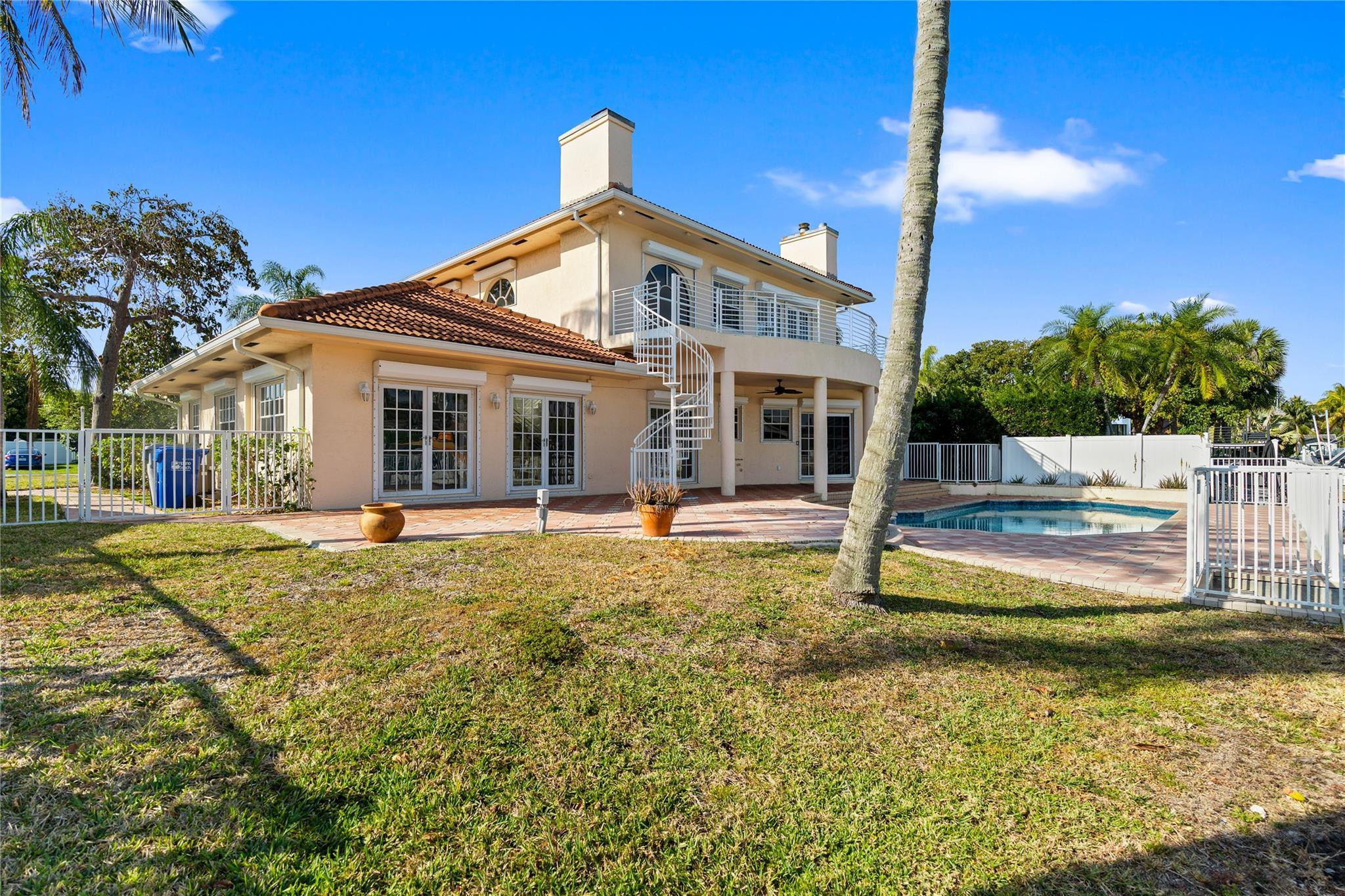 Hillsboro Harbor - Residential Lease