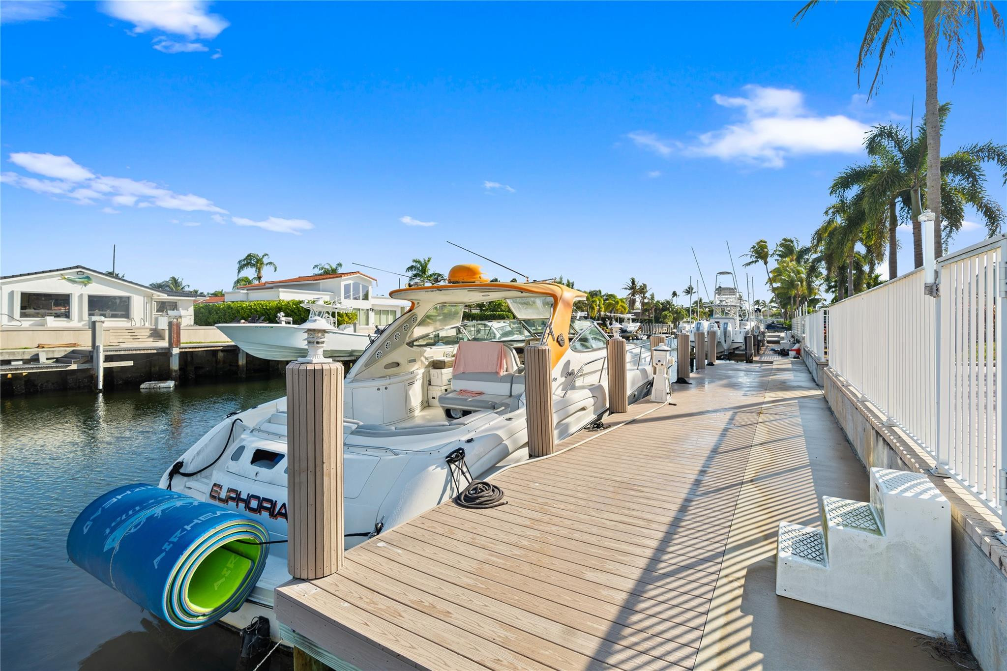 Hillsboro Harbor - Residential Lease