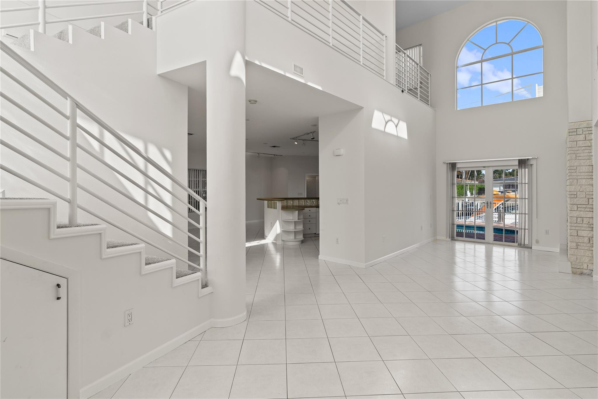 Hillsboro Harbor - Residential Lease