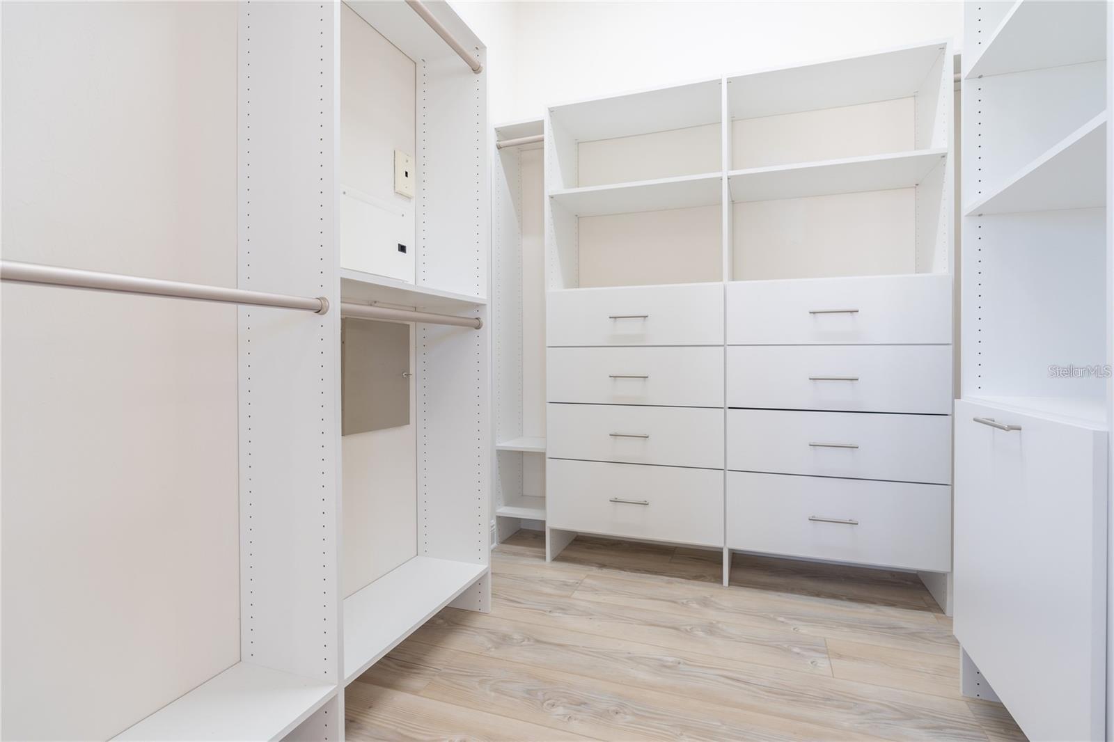 CASA BELLA II AT HAMMOCK - Residential