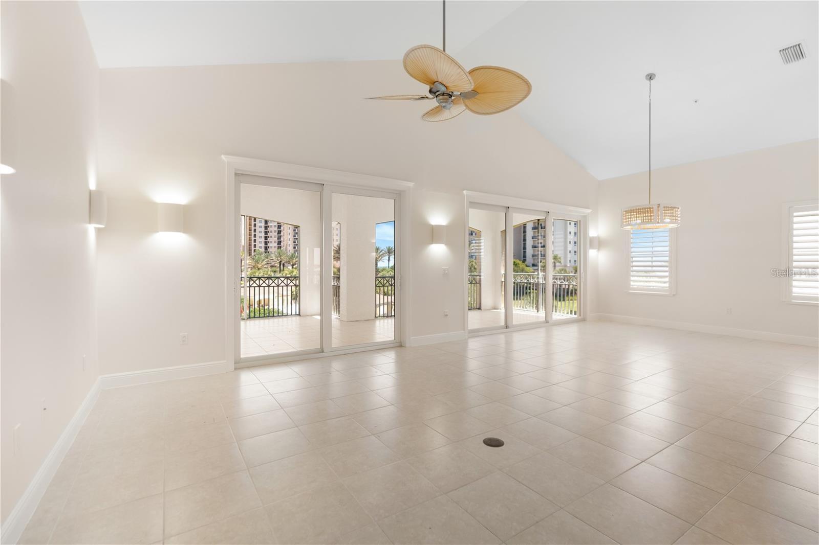 CASA BELLA II AT HAMMOCK - Residential