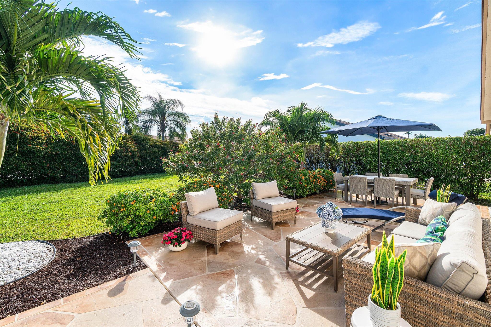 RAINBERRY BAY - Residential