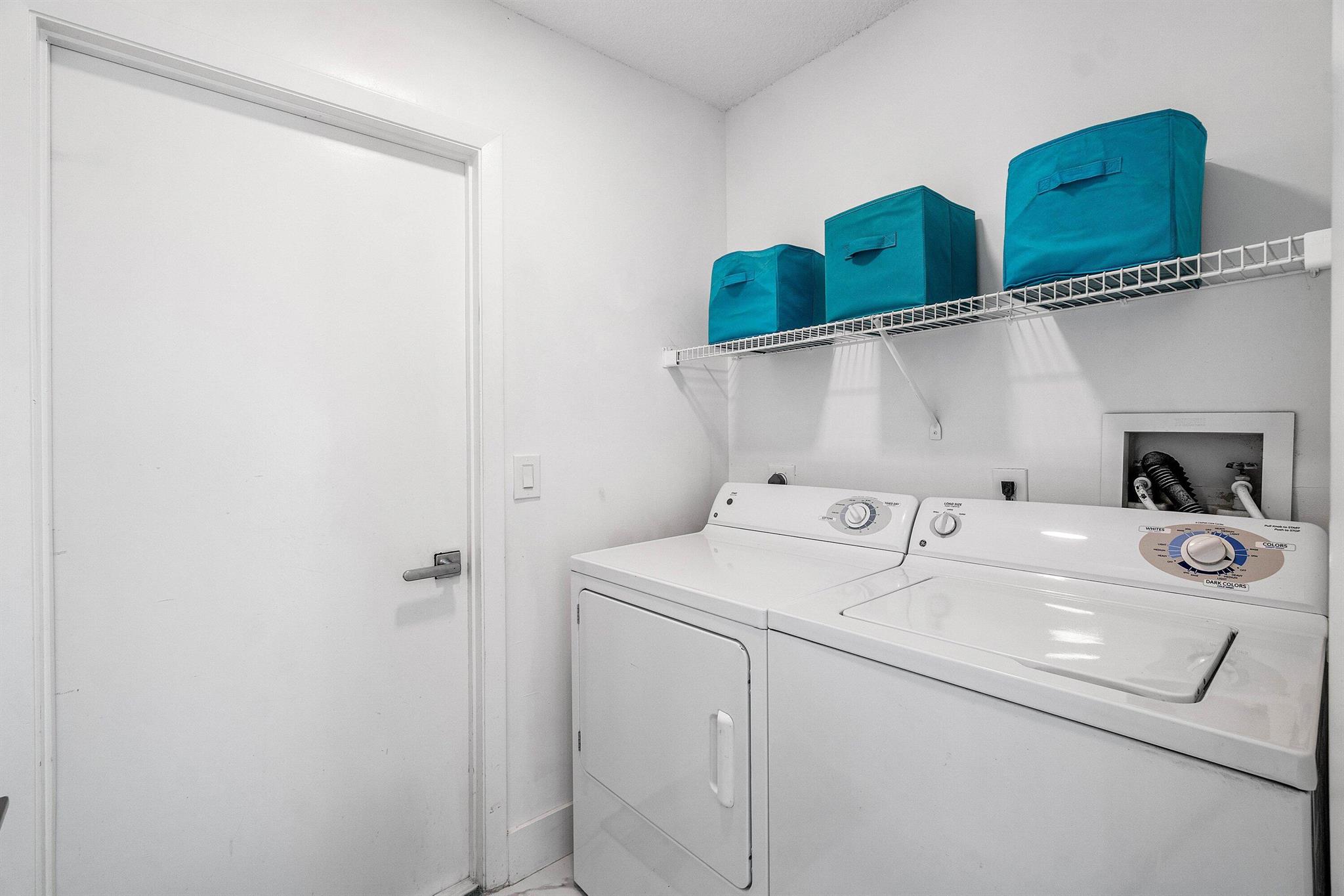 RAINBERRY BAY - Residential