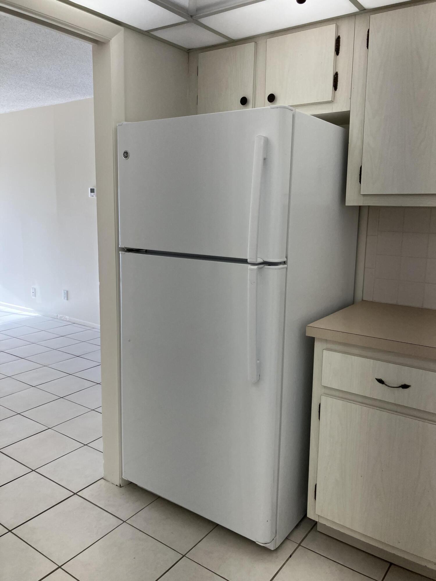 2556 Dudley Drive E D