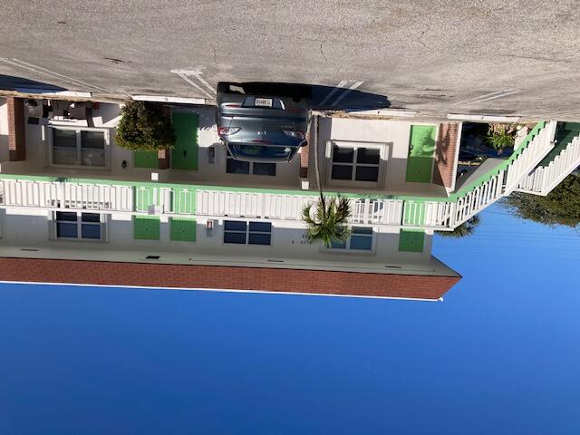 HARBOUR HALL CONDOS - Residential Lease