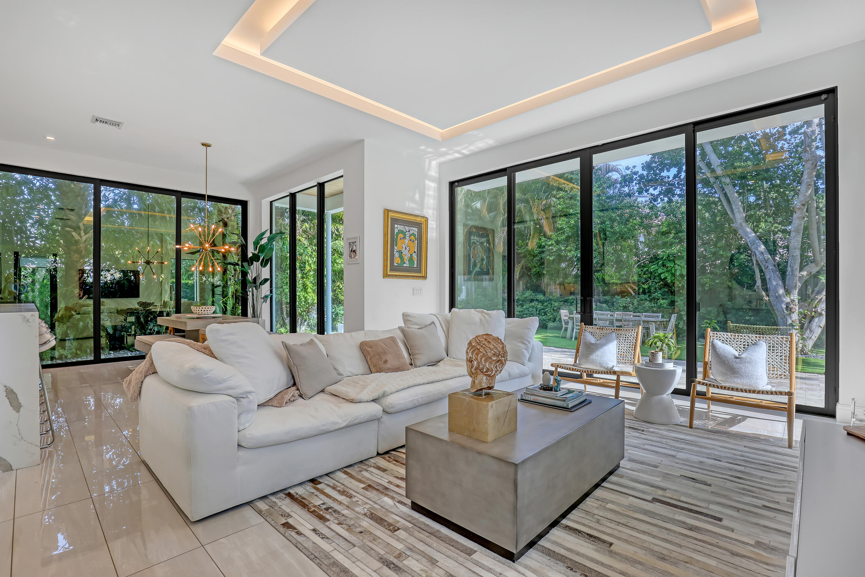 HOFMAN ADD - Residential Lease