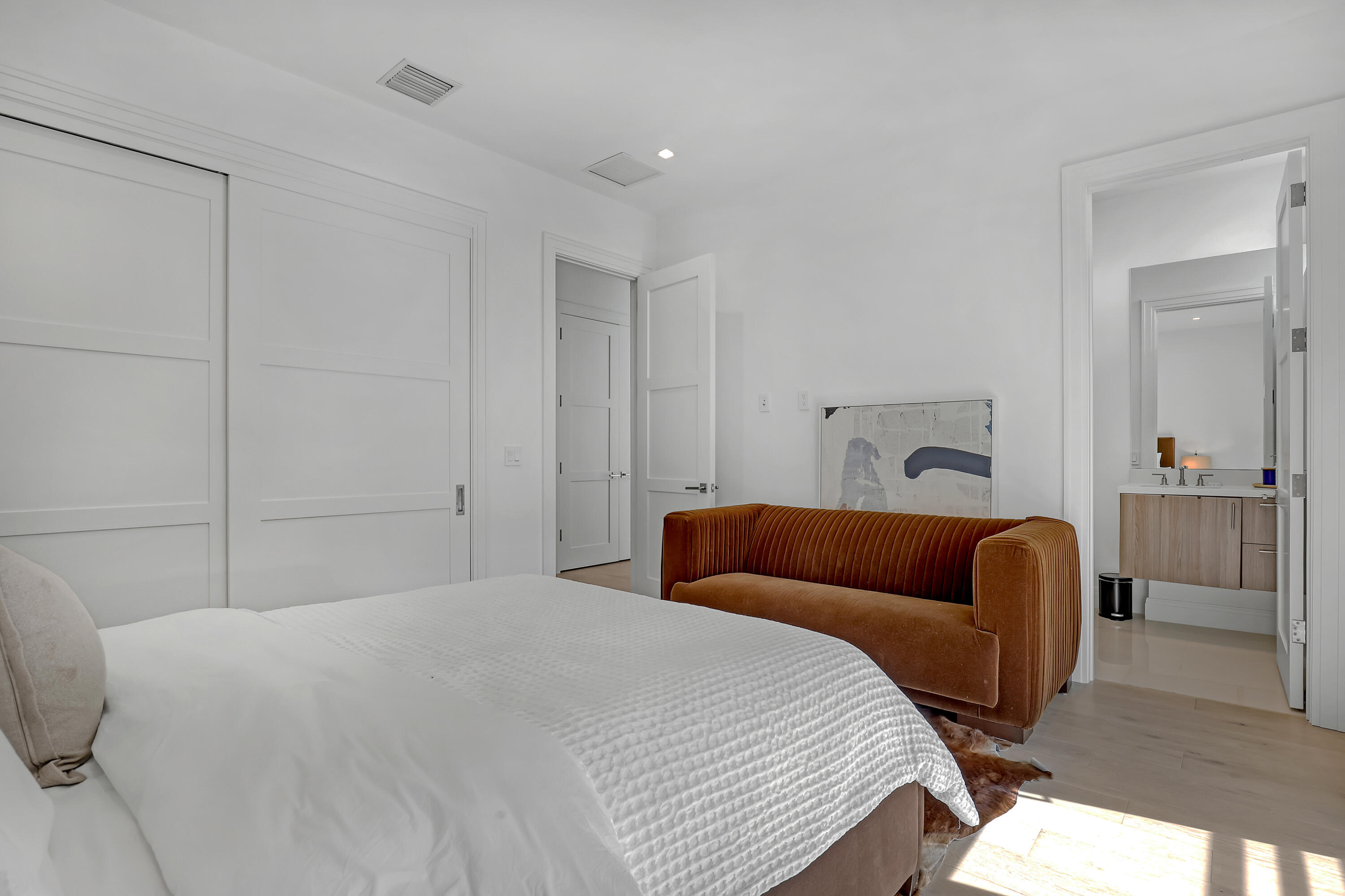 HOFMAN ADD - Residential Lease