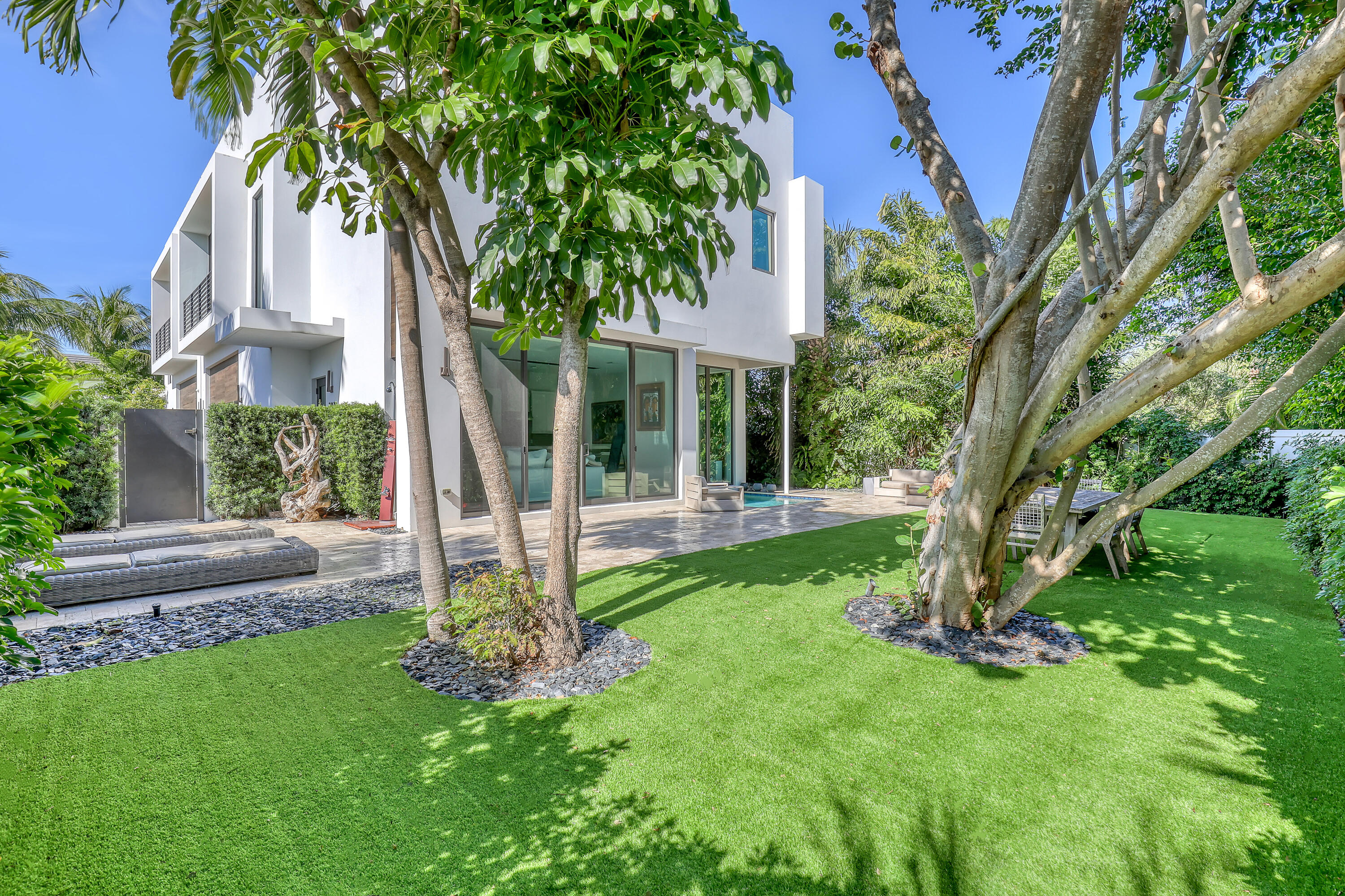 HOFMAN ADD - Residential Lease