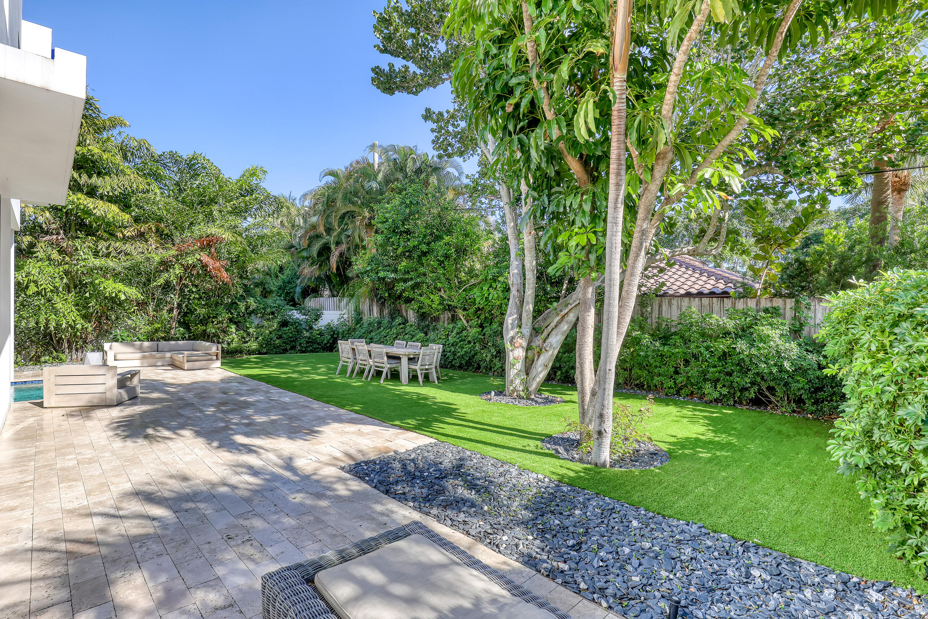 HOFMAN ADD - Residential Lease