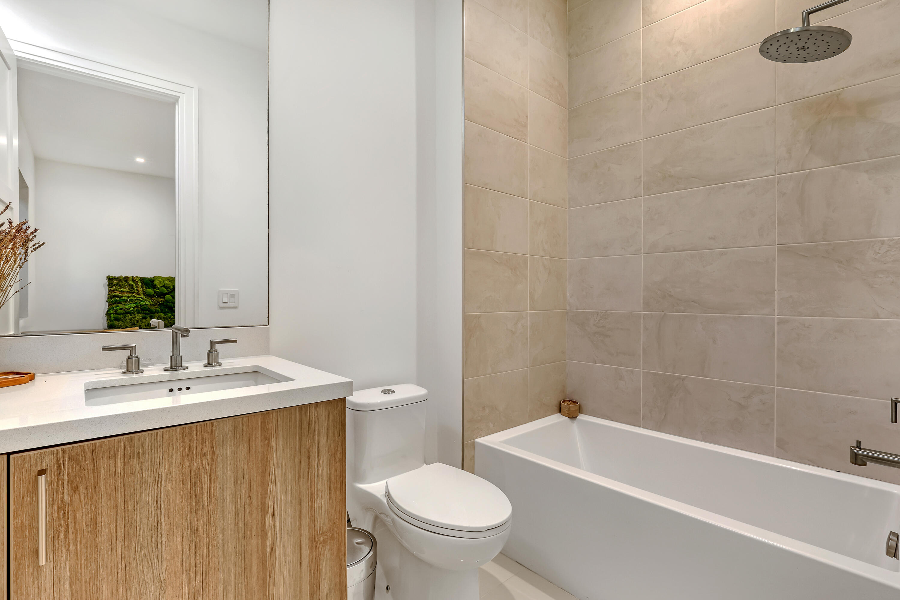 HOFMAN ADD - Residential Lease