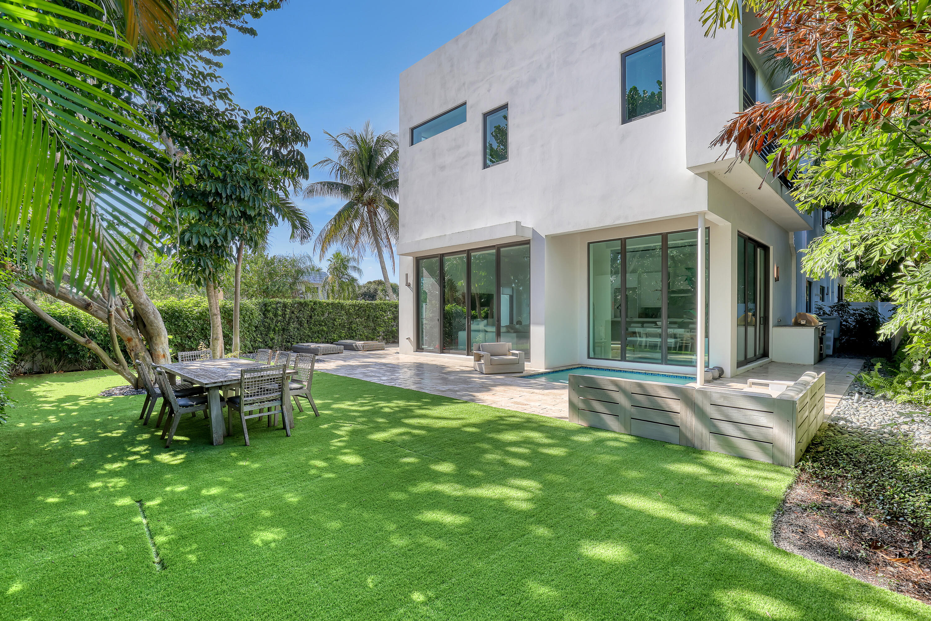 HOFMAN ADD - Residential Lease