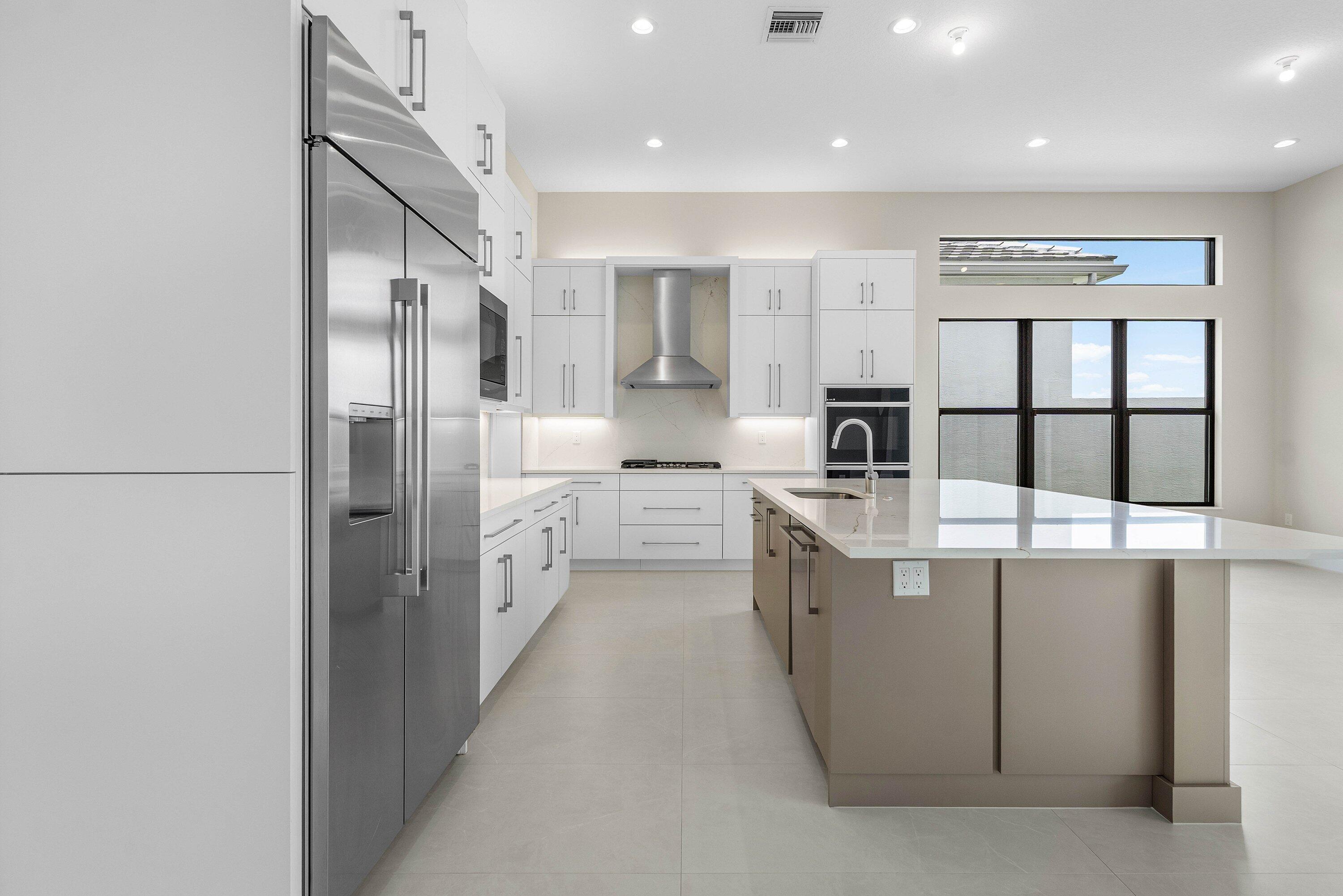 9062 Corsican Finch Court