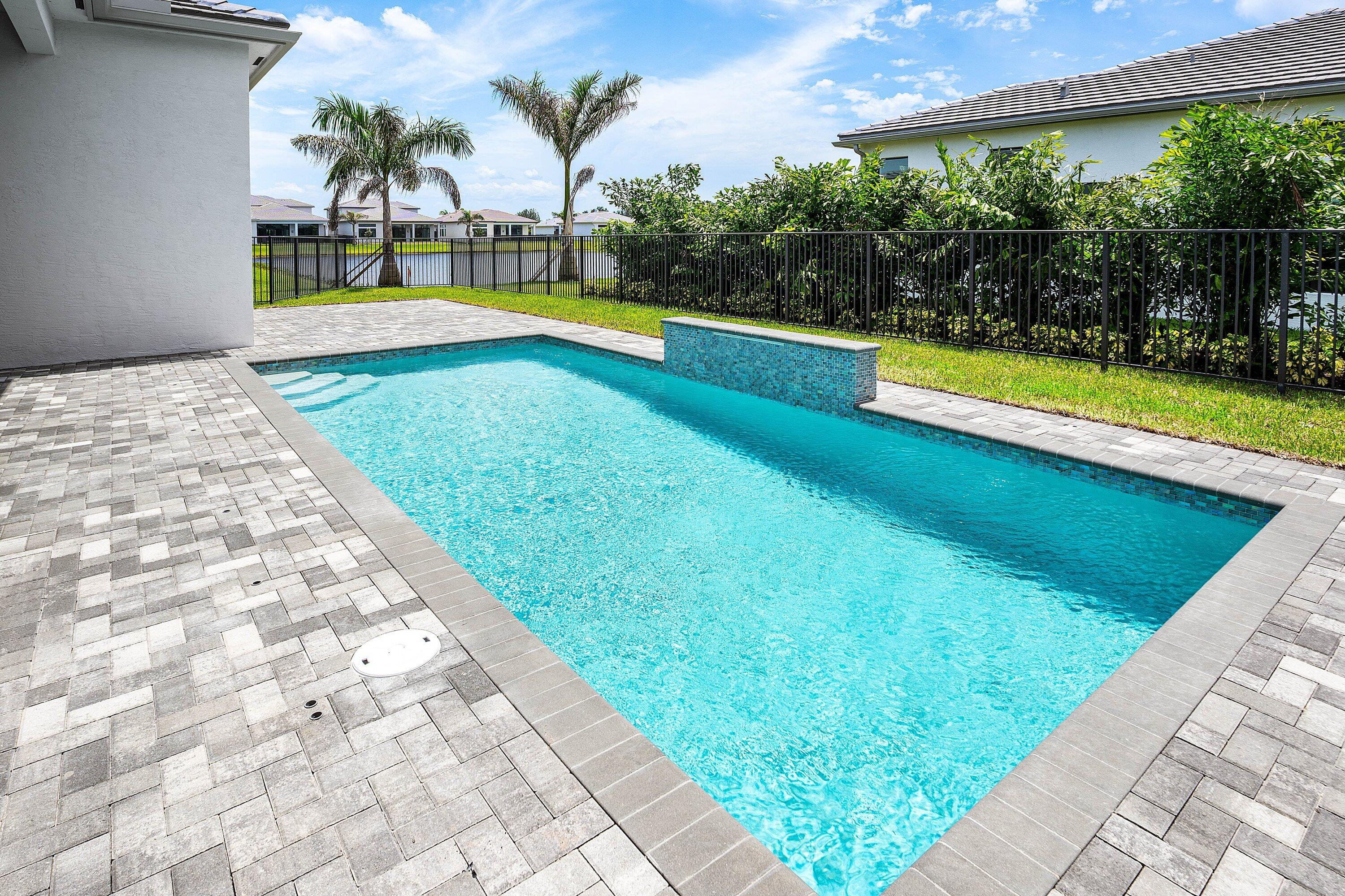 9062 Corsican Finch Court