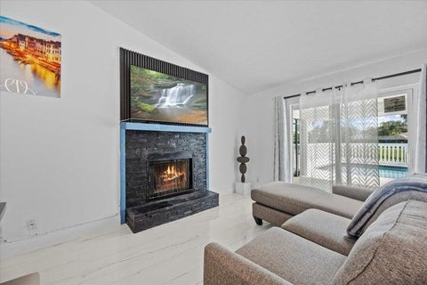 Tiny photo for 13950 BARBERRY Court, Wellington, FL 33414 (MLS # B26078257)