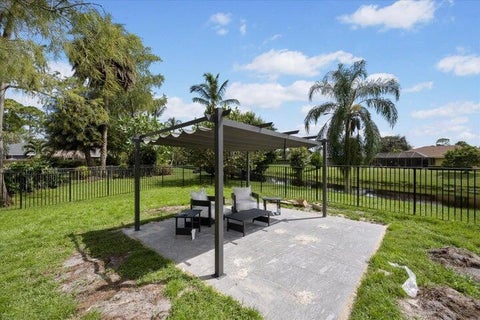 Tiny photo for 13950 BARBERRY Court, Wellington, FL 33414 (MLS # B26078257)