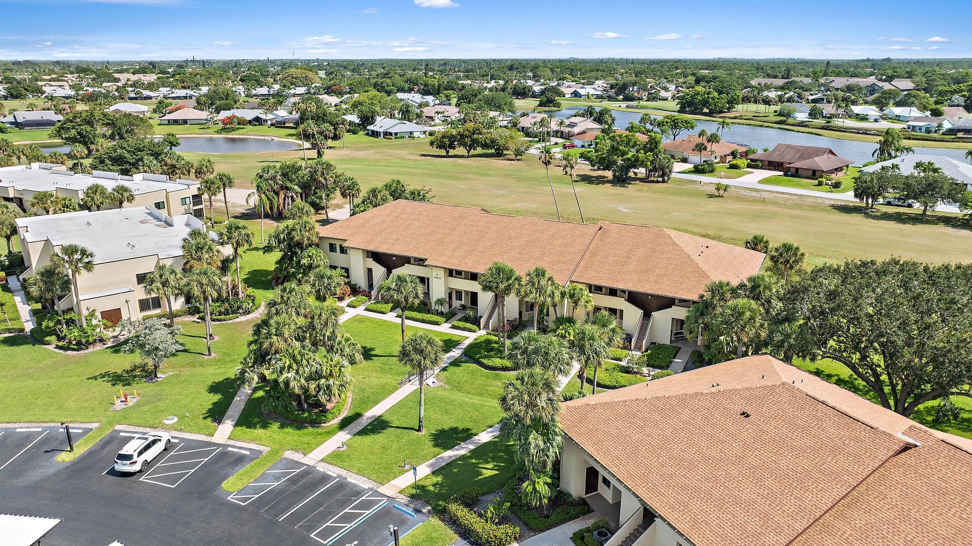 6860 SE Constitution Boulevard 204