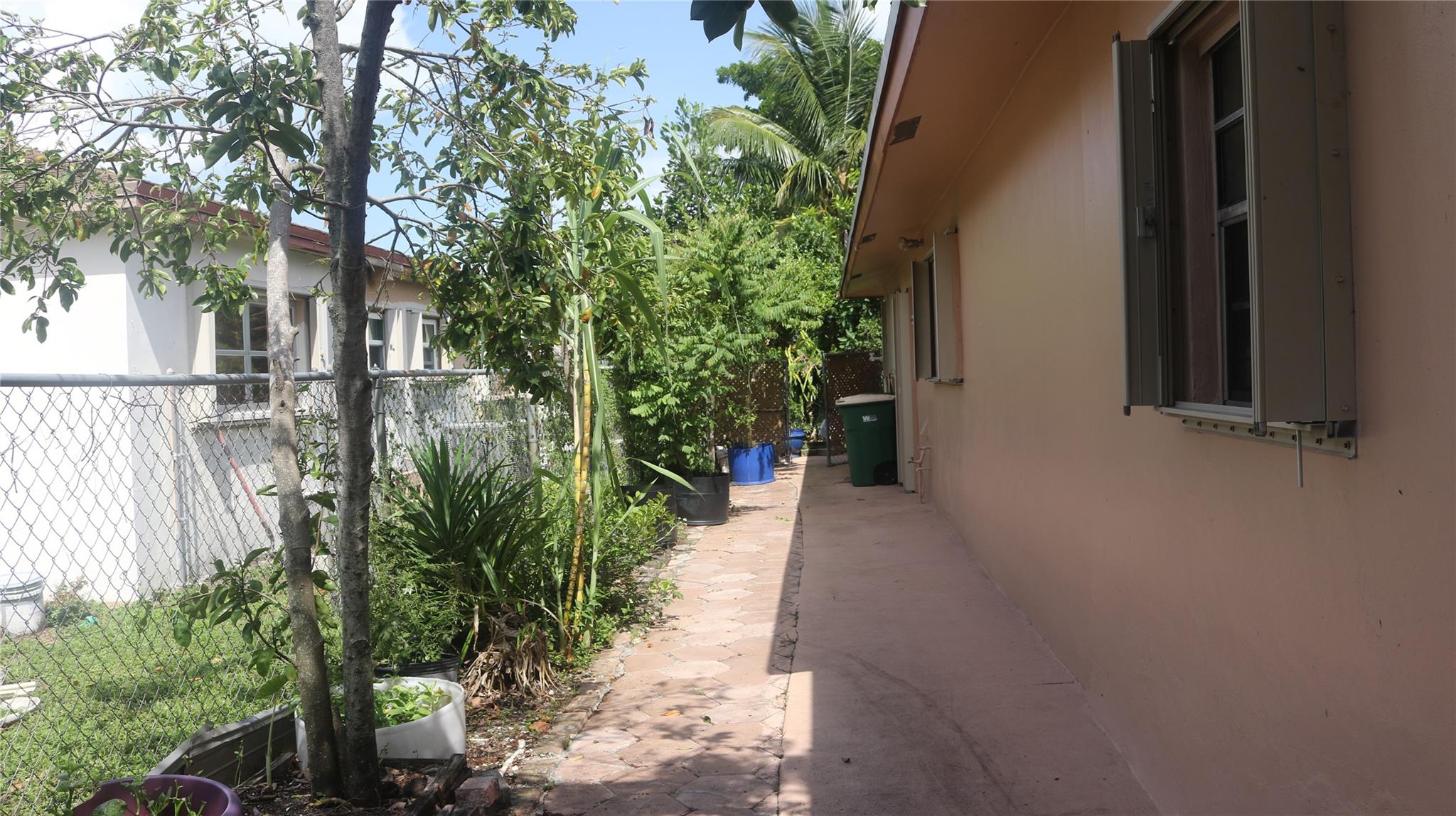 Sunflower 76-32 B - Residential