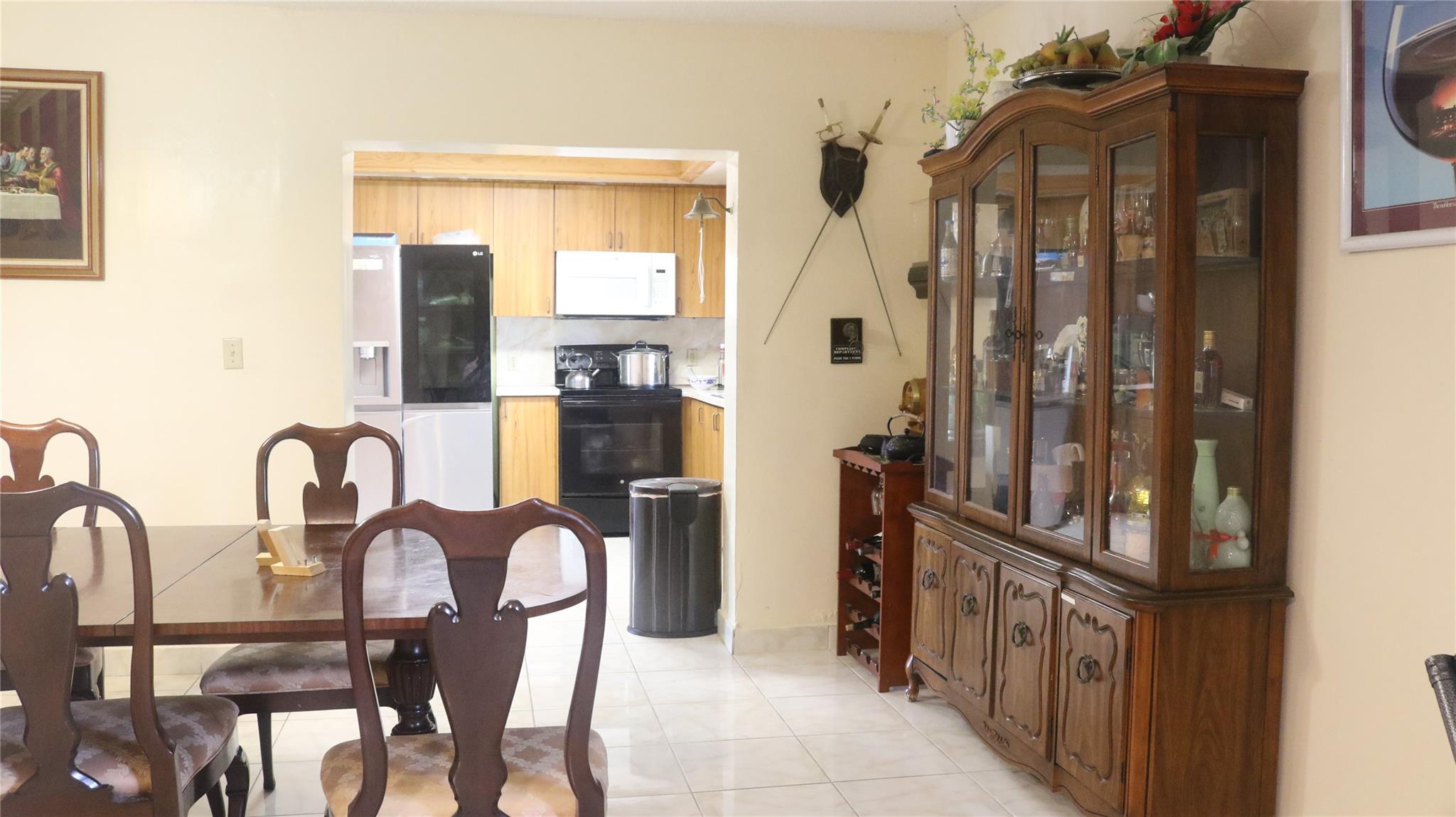 Sunflower 76-32 B - Residential