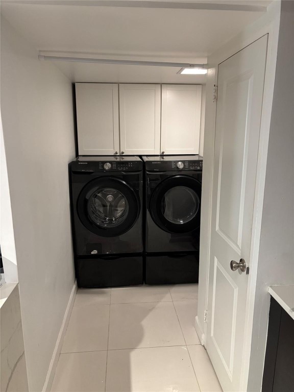 The Commodore Condominium - Residential