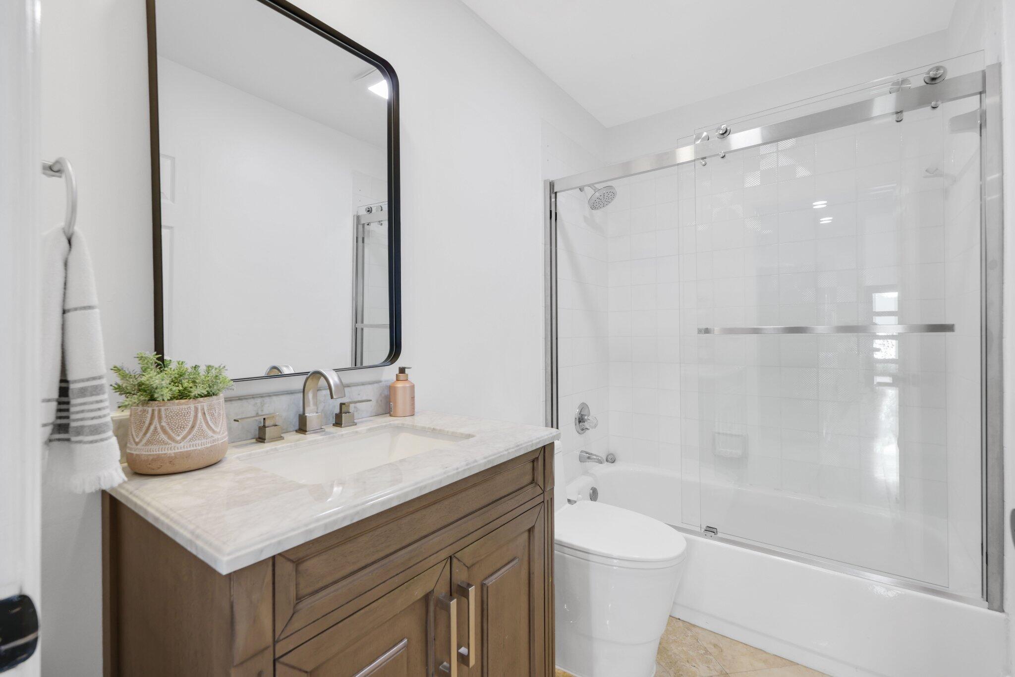 PELICAN HARBOR PH 3-B - Residential