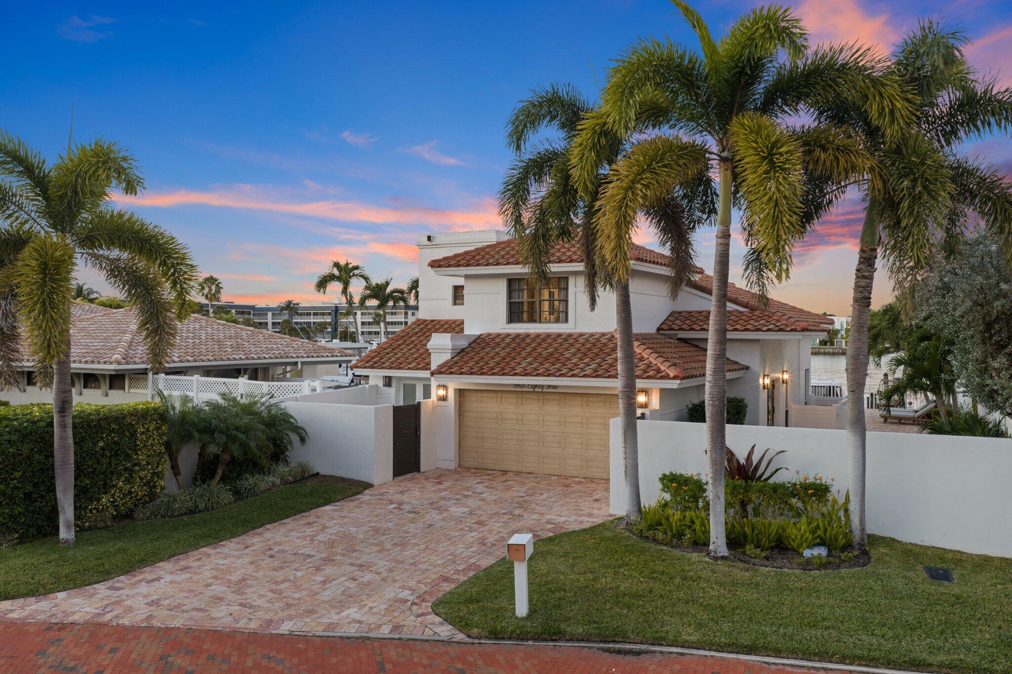 483 Pelican Way