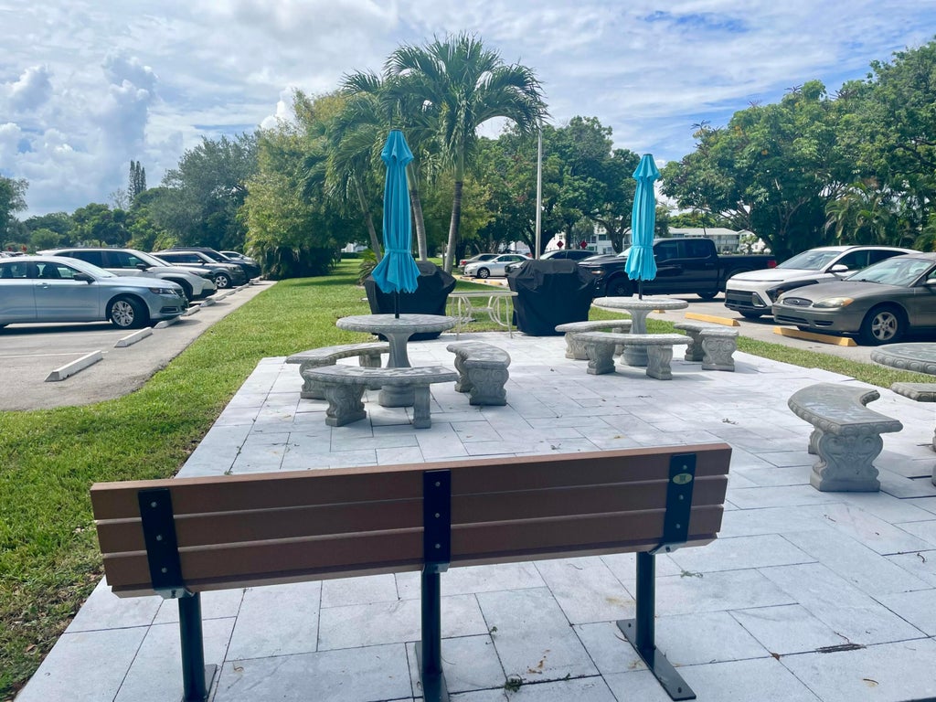 Photo of 153 Keswick C, Deerfield Beach, FL 33442 (MLS # B26070547)