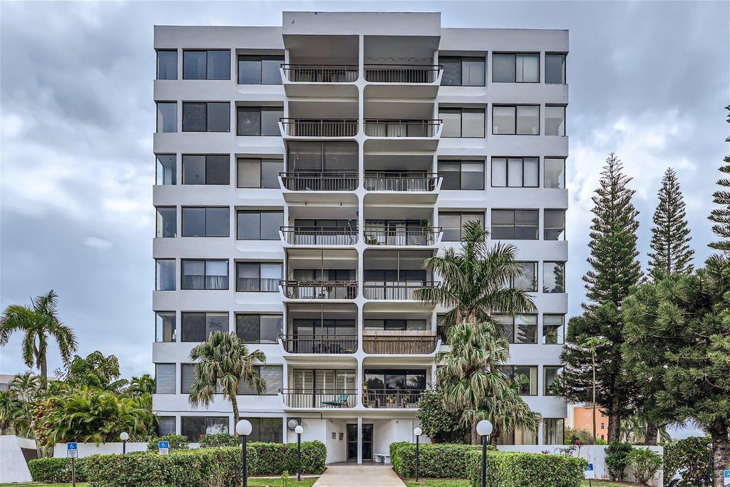 Photo of 1500 Presidential Way #101, West Palm Beach, FL 33401 (MLS # R10963418)