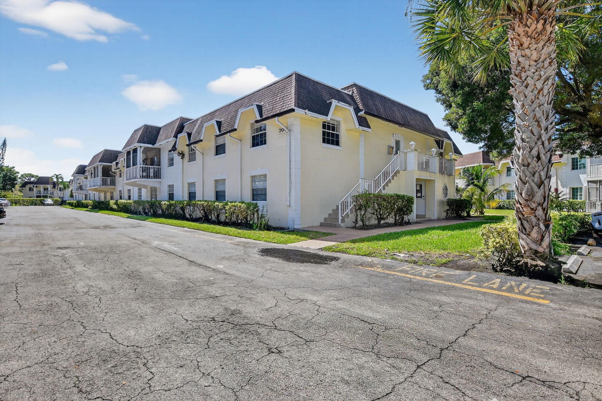 BROOKFIELD GARDENS NORTH - Residential Lease