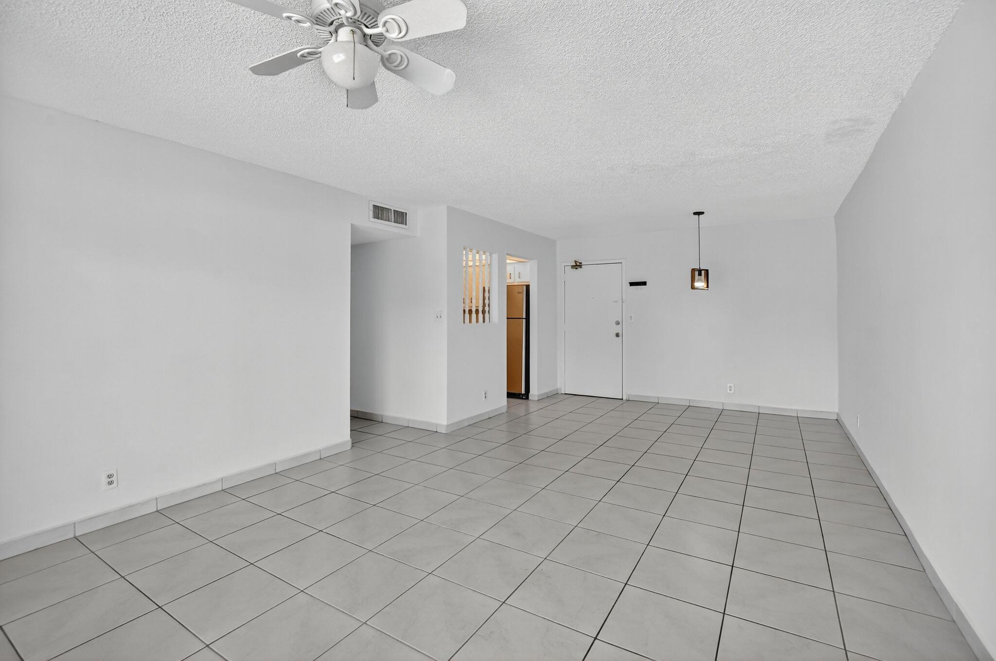 BROOKFIELD GARDENS NORTH - Residential Lease