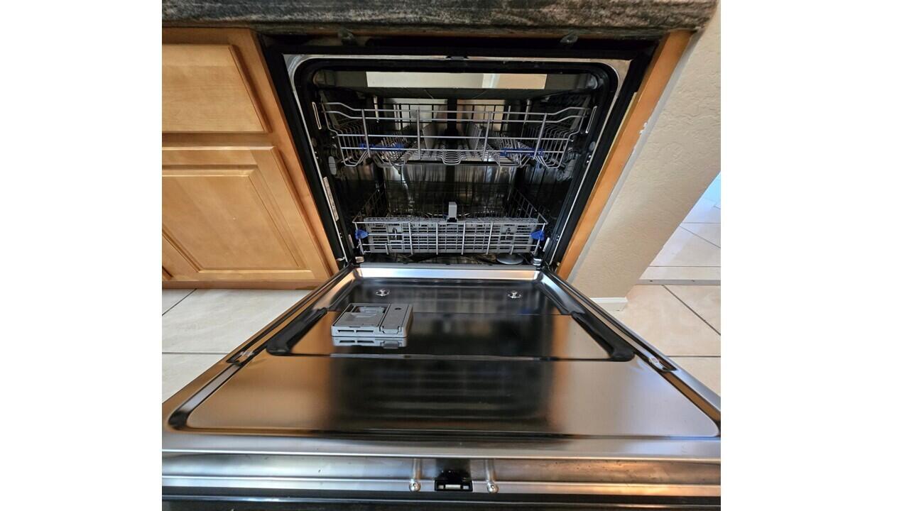 BELVEDERE ISLES CONDO NO 2 - Residential