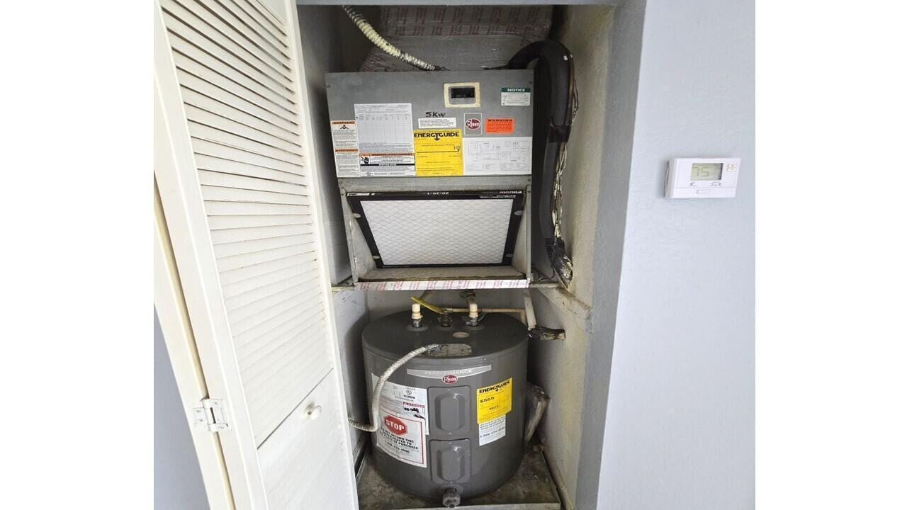 BELVEDERE ISLES CONDO NO 2 - Residential