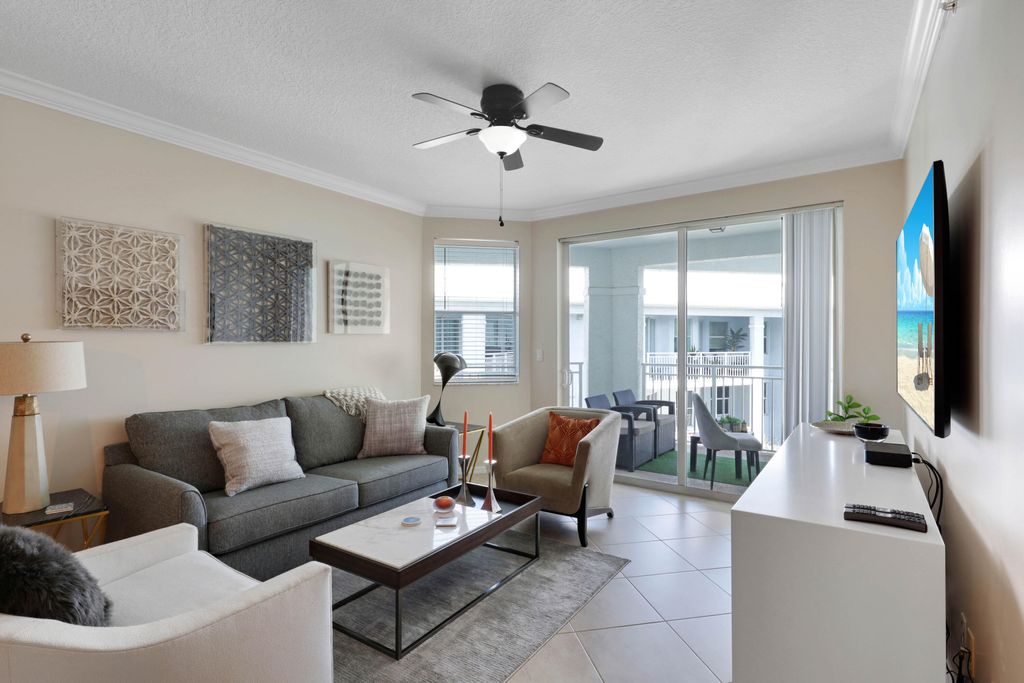 Photo of 815 NW Flagler Avenue #401, Stuart, FL 34994 (MLS # R11021320)