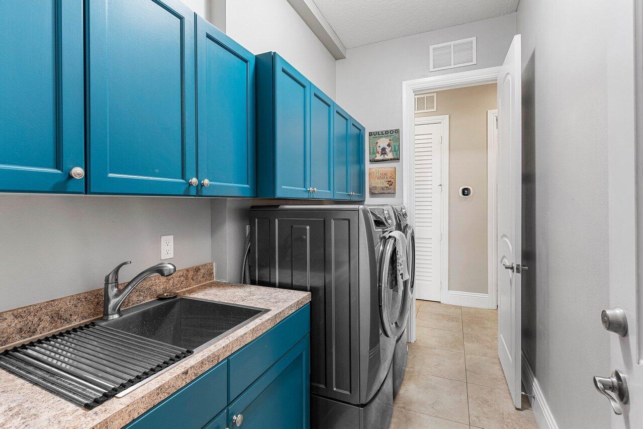 TESORO PLAT NO 15 - Residential