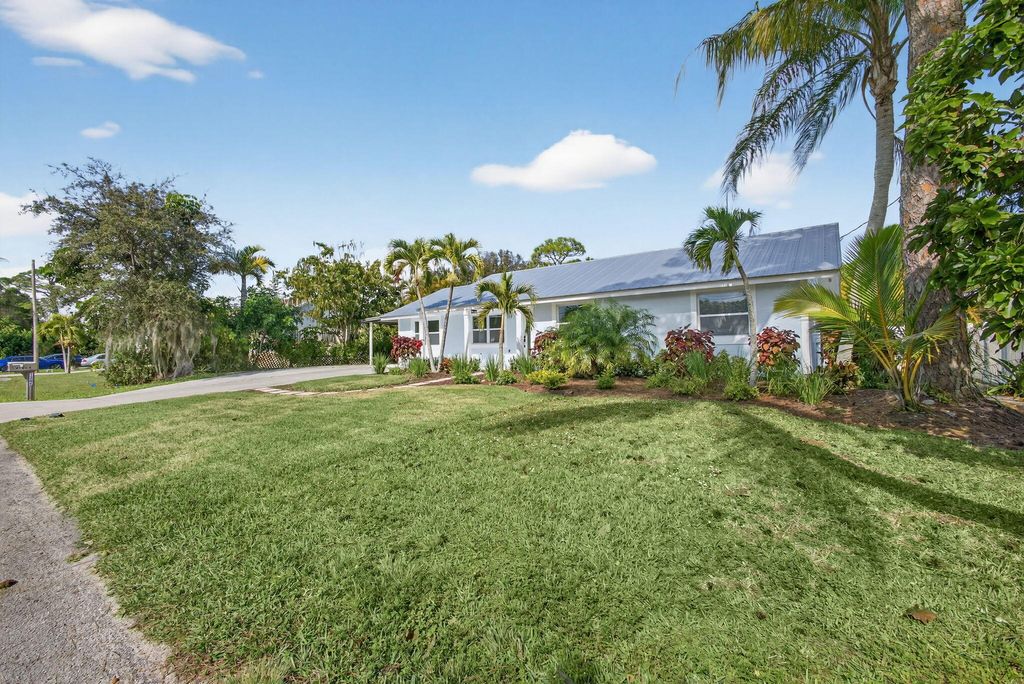 Photo of 1265 SW 29th Terrace, Palm City, FL 34990 (MLS # R11159112)