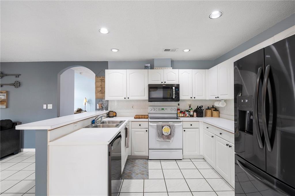 La Margarita 147-48 B - Residential