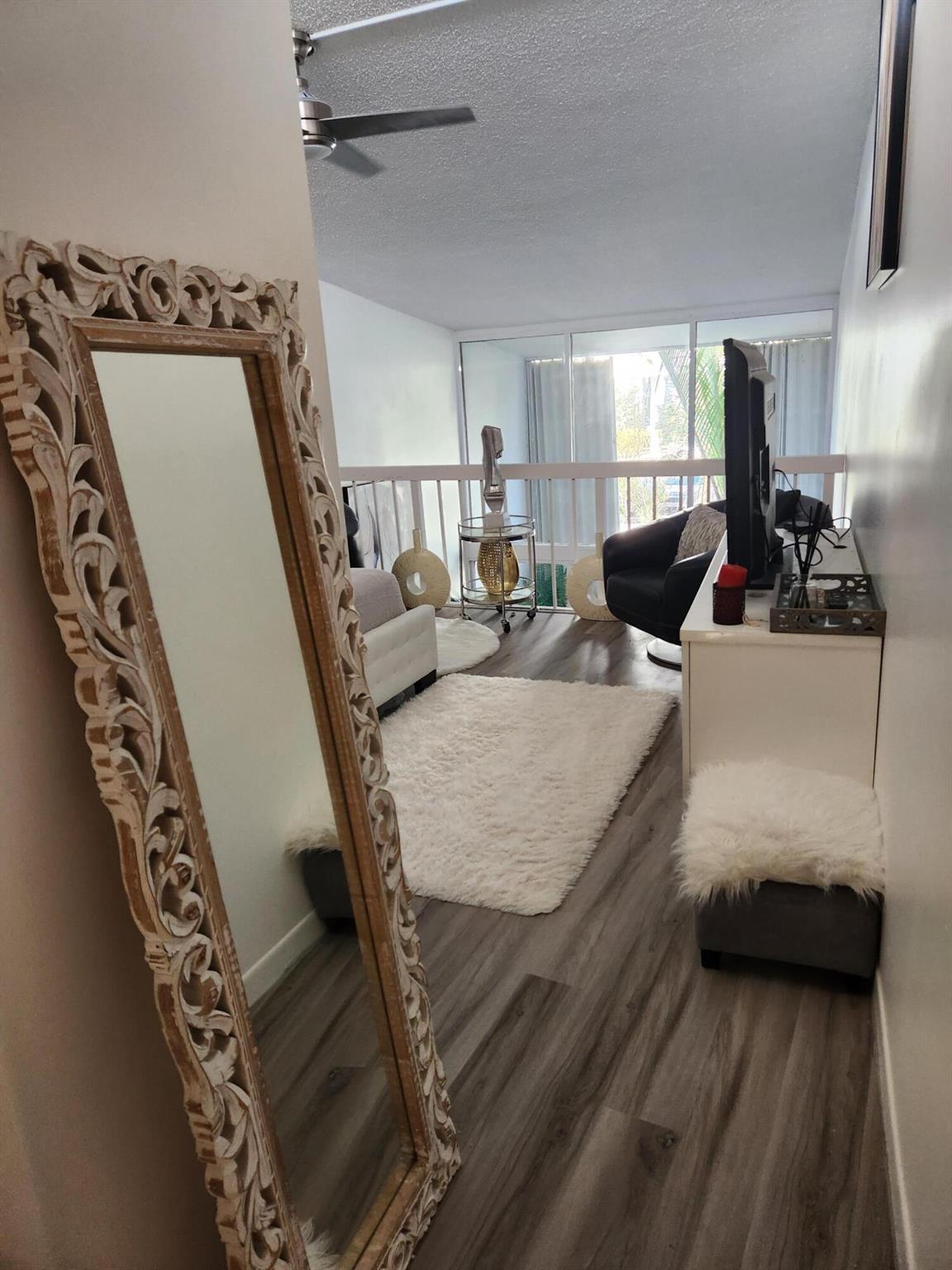 Mayfair Lake - Residential Lease