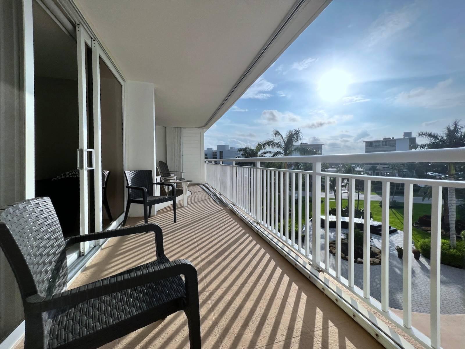 BARCLAY CONDO - Residential
