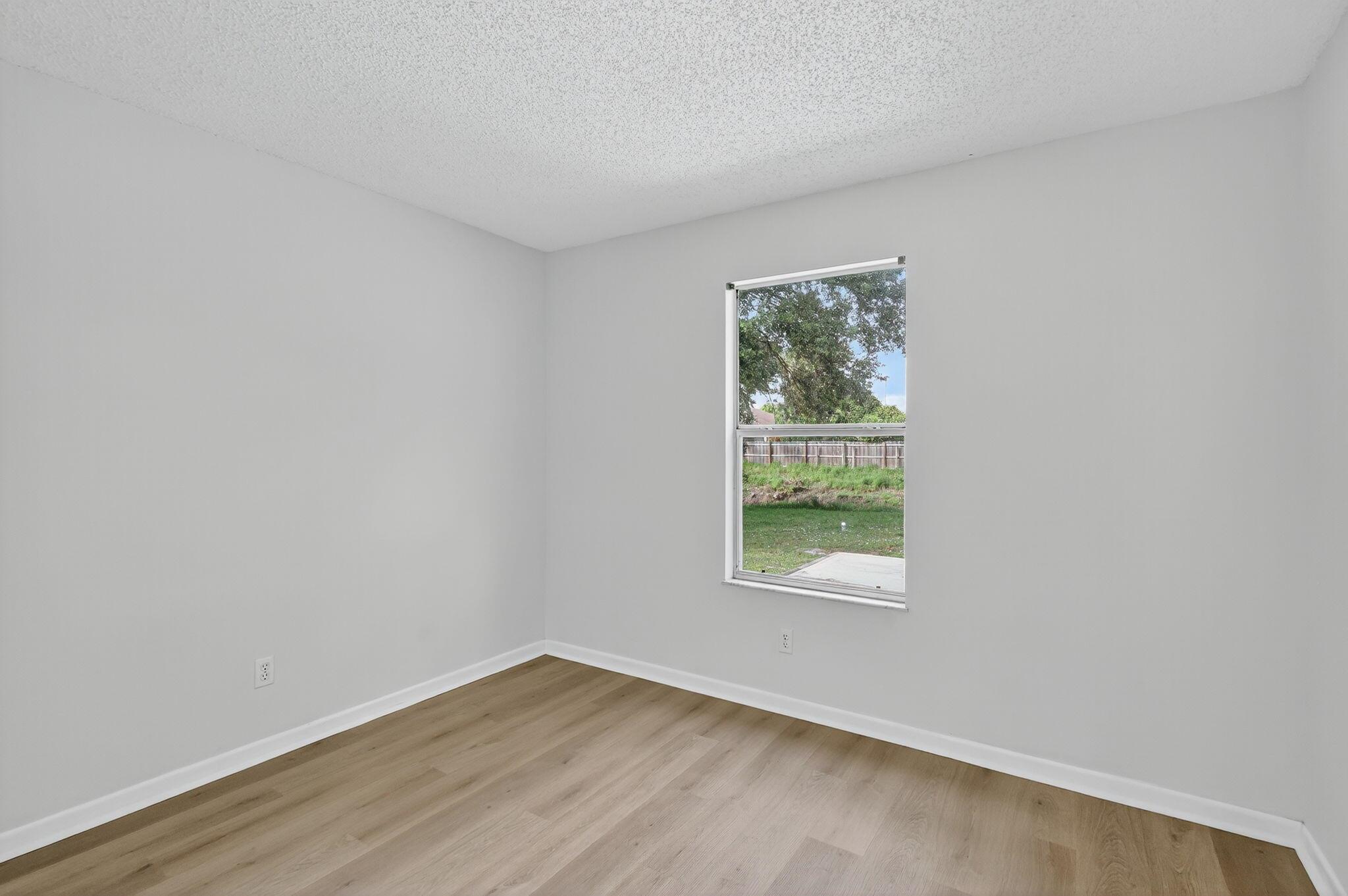 PORT ST LUCIE SECTION 21 - Residential