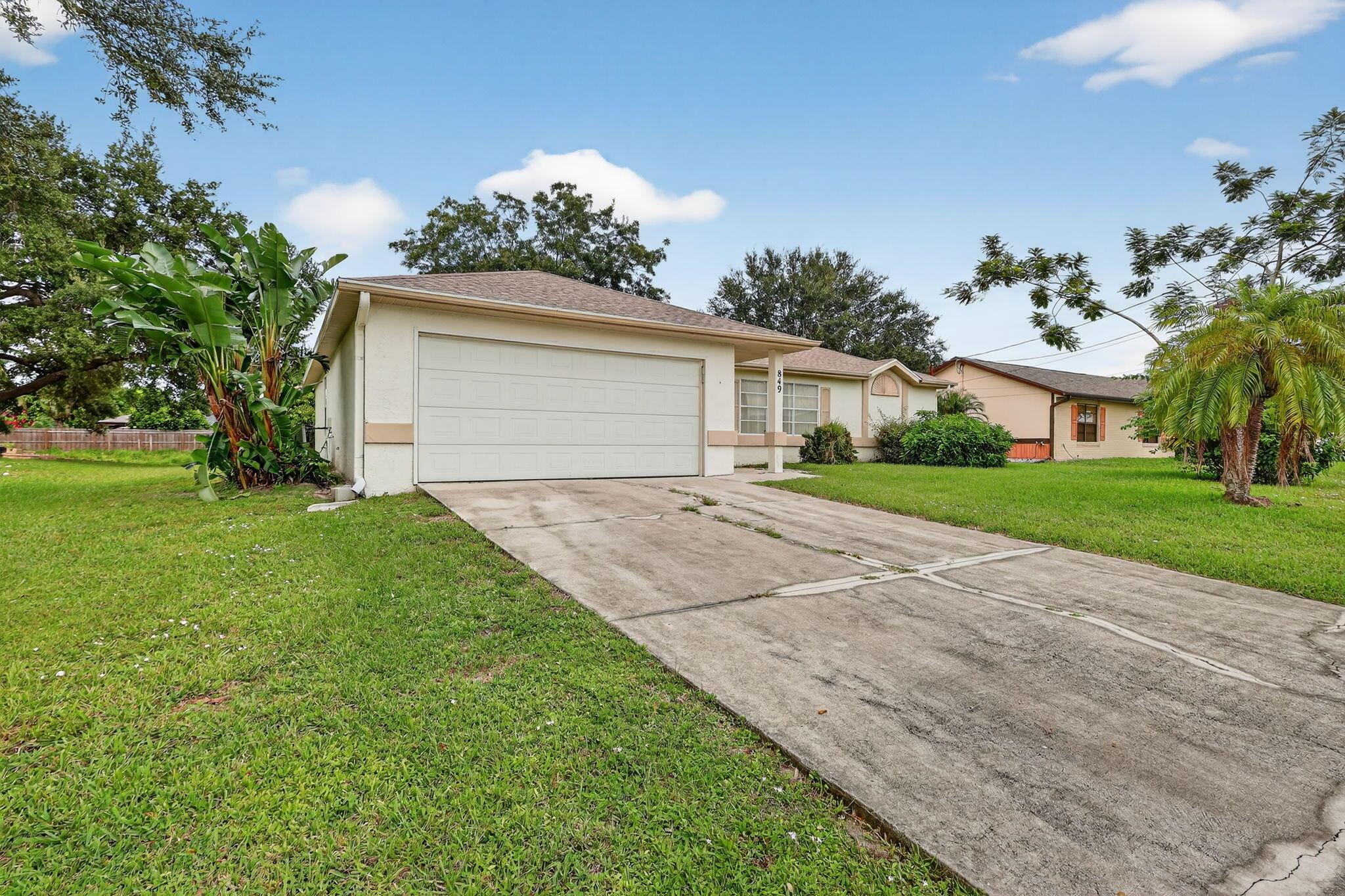 PORT ST LUCIE SECTION 21 - Residential