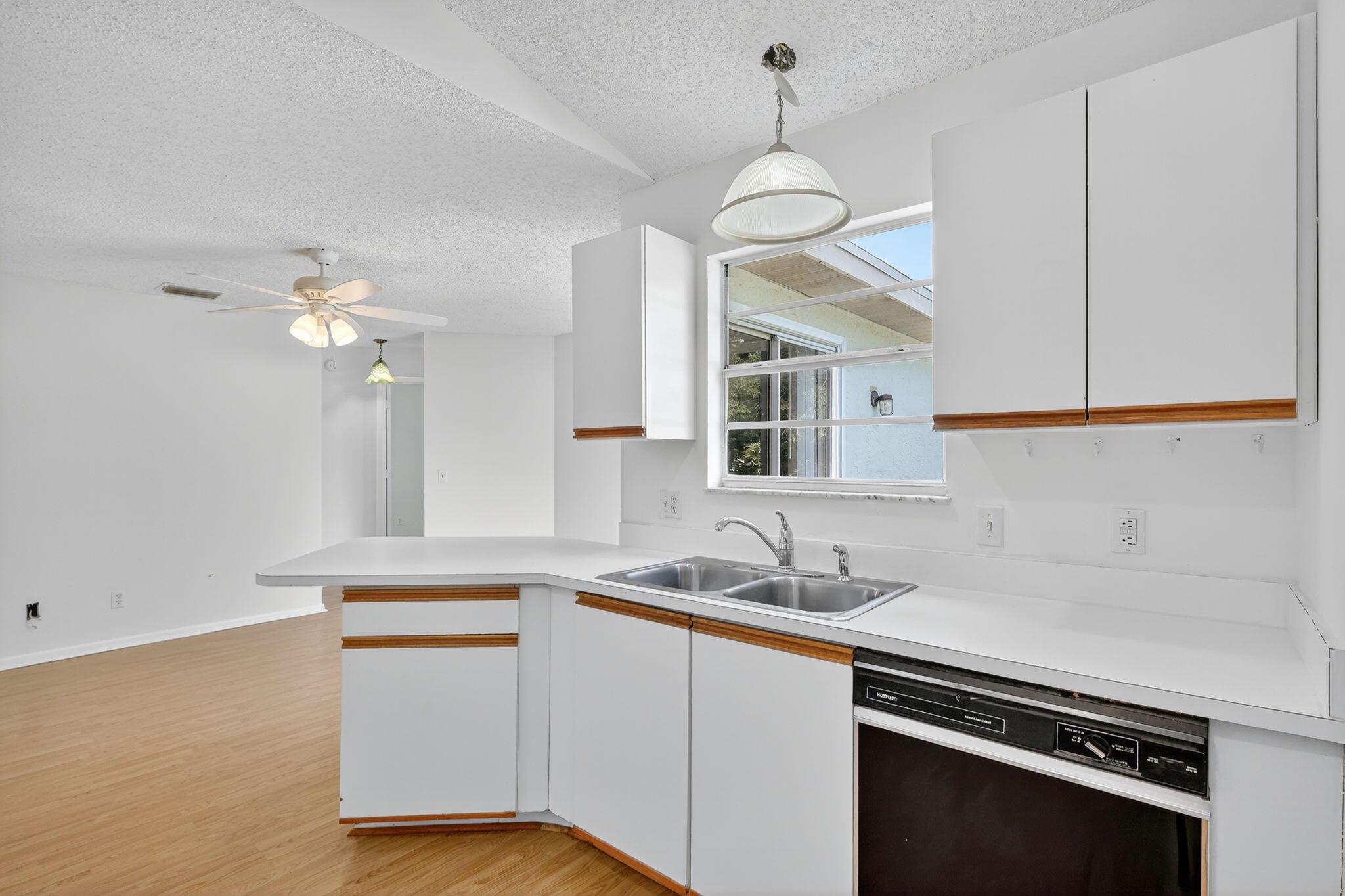 PORT ST LUCIE SECTION 21 - Residential