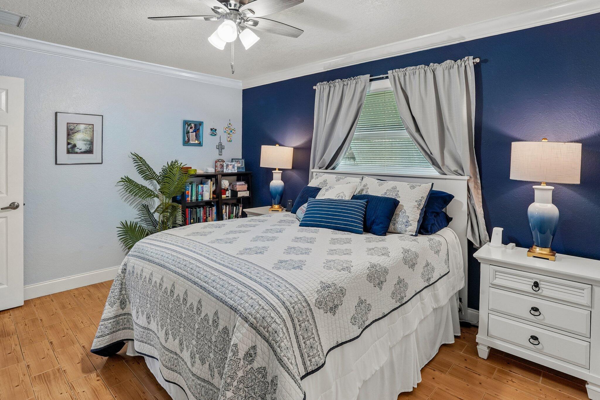 NORTH PALM BEACH HEIGHTS - Residential