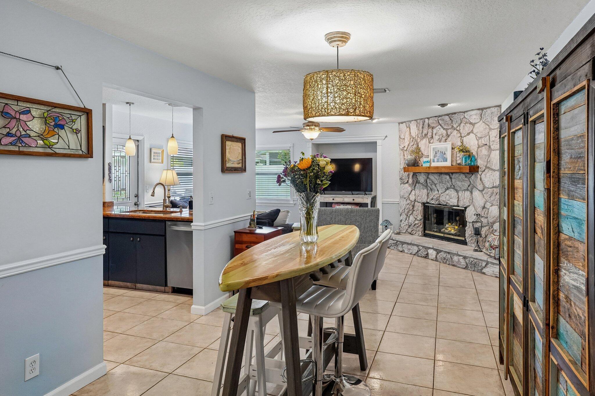 NORTH PALM BEACH HEIGHTS - Residential