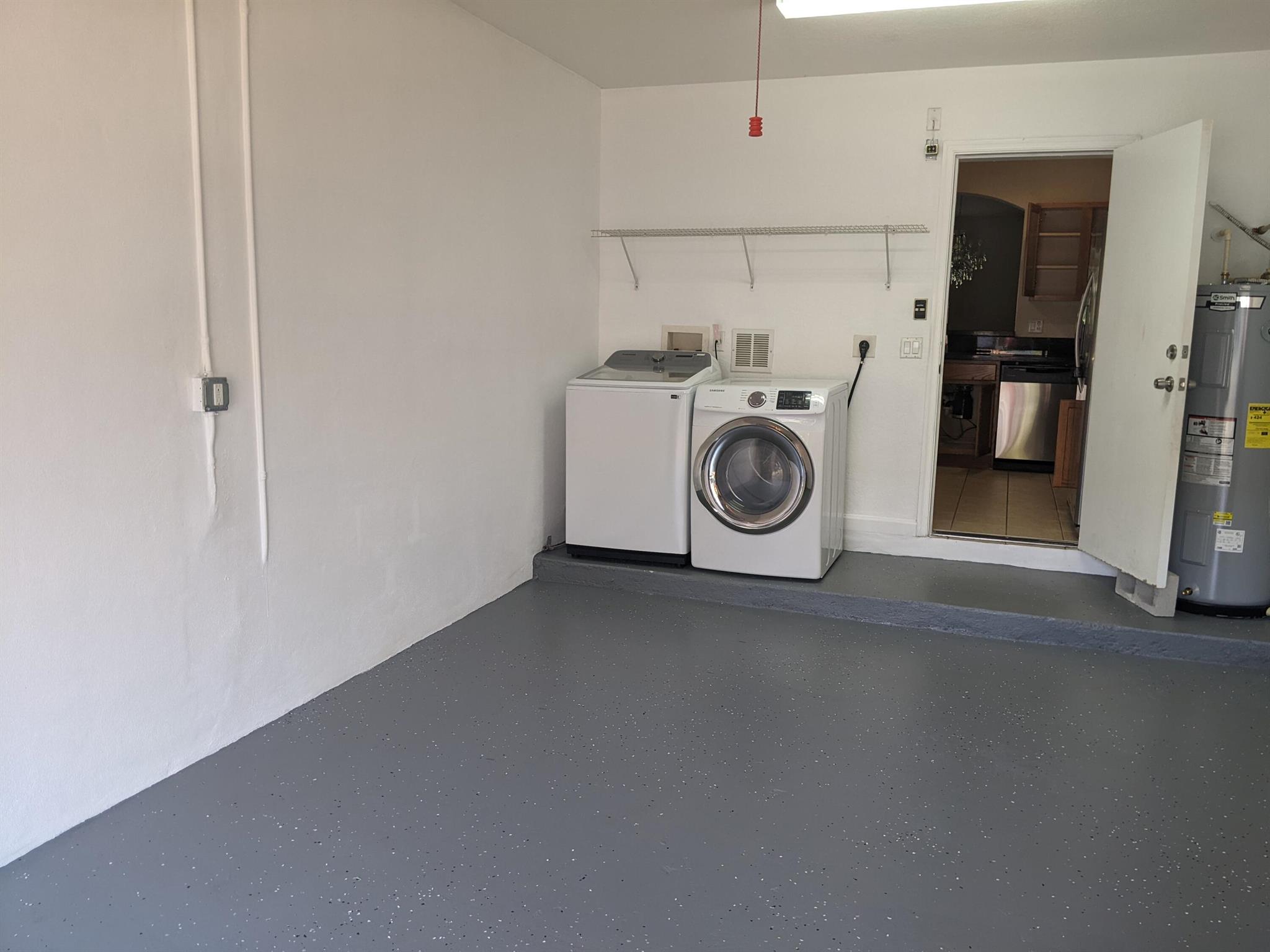 THOUSAND OAKS - Residential Lease