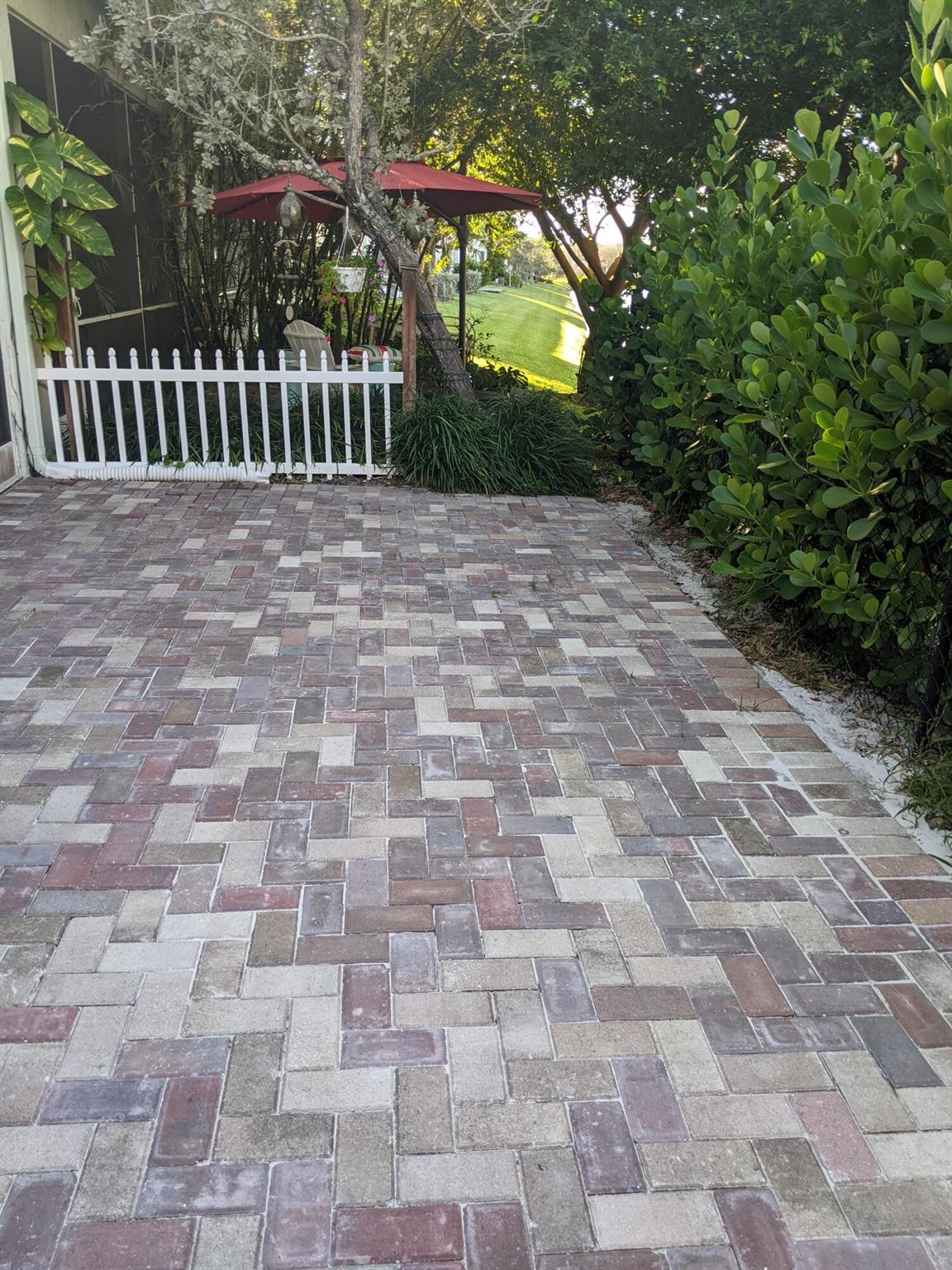 THOUSAND OAKS - Residential Lease