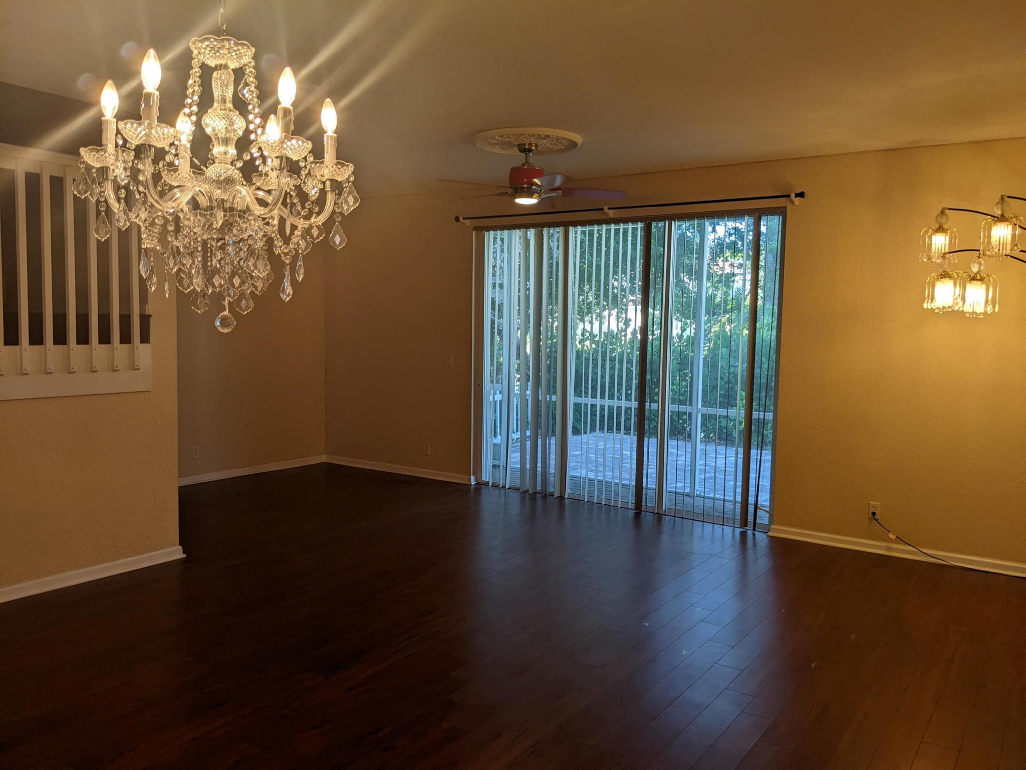 THOUSAND OAKS - Residential Lease