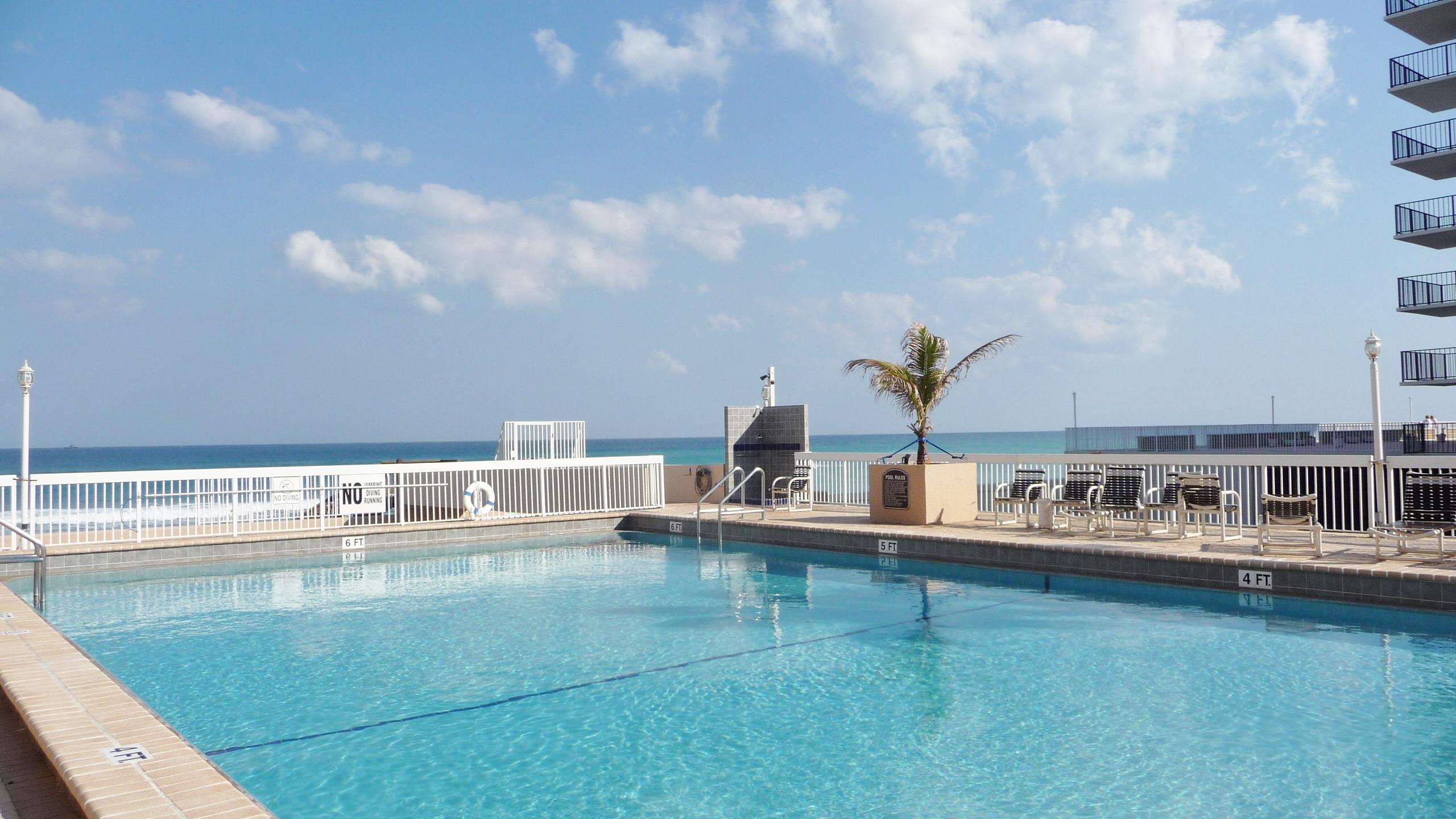 PATRICIAN OF PALM BEACH CONDO - Residential Lease