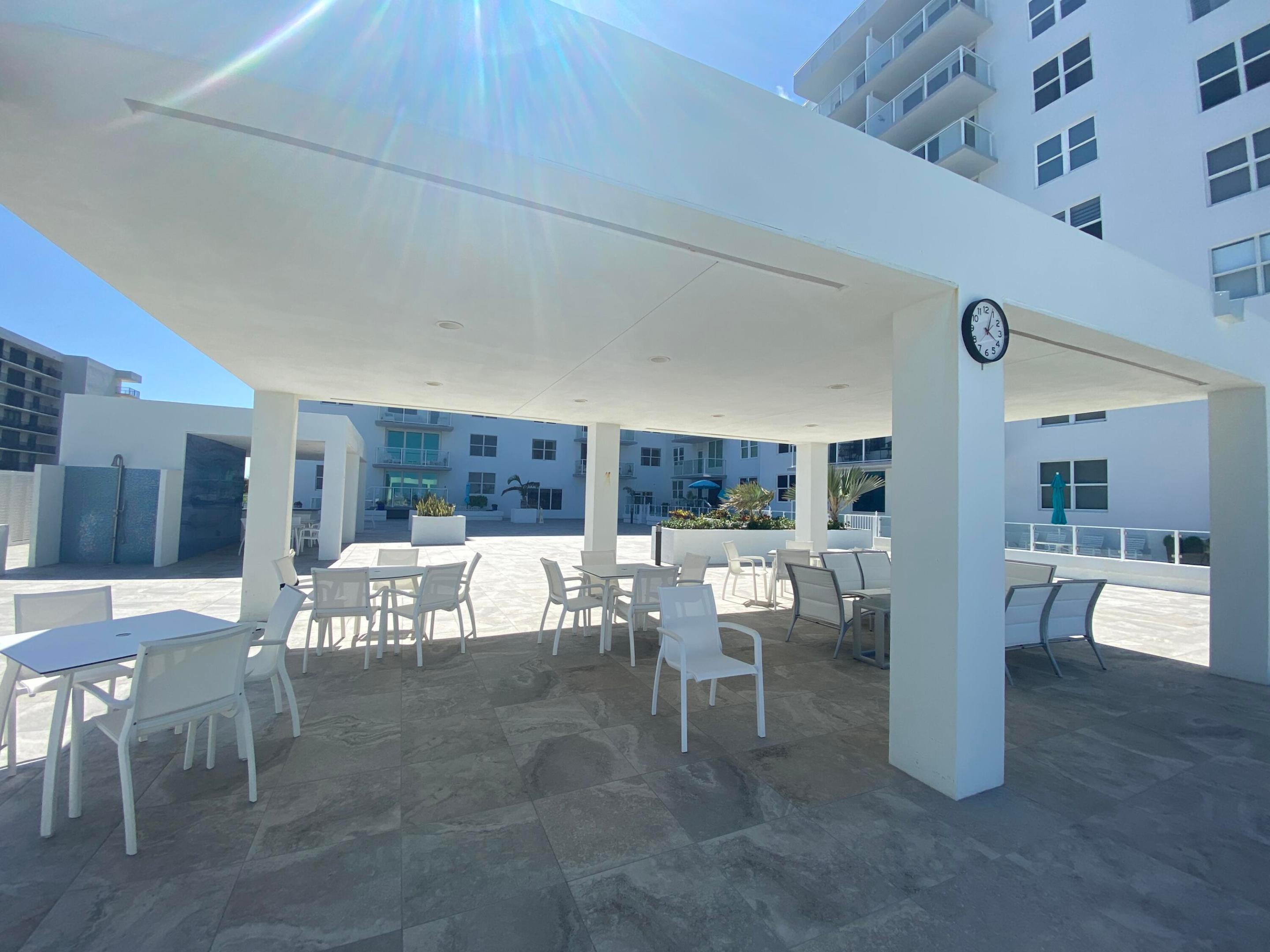 PATRICIAN OF PALM BEACH CONDO - Residential Lease