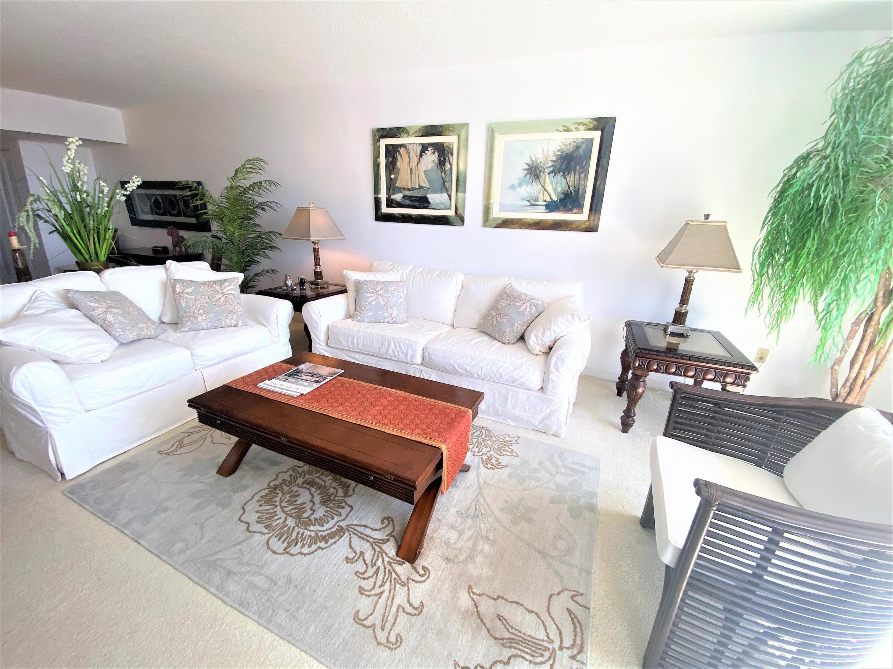 PATRICIAN OF PALM BEACH CONDO - Residential Lease