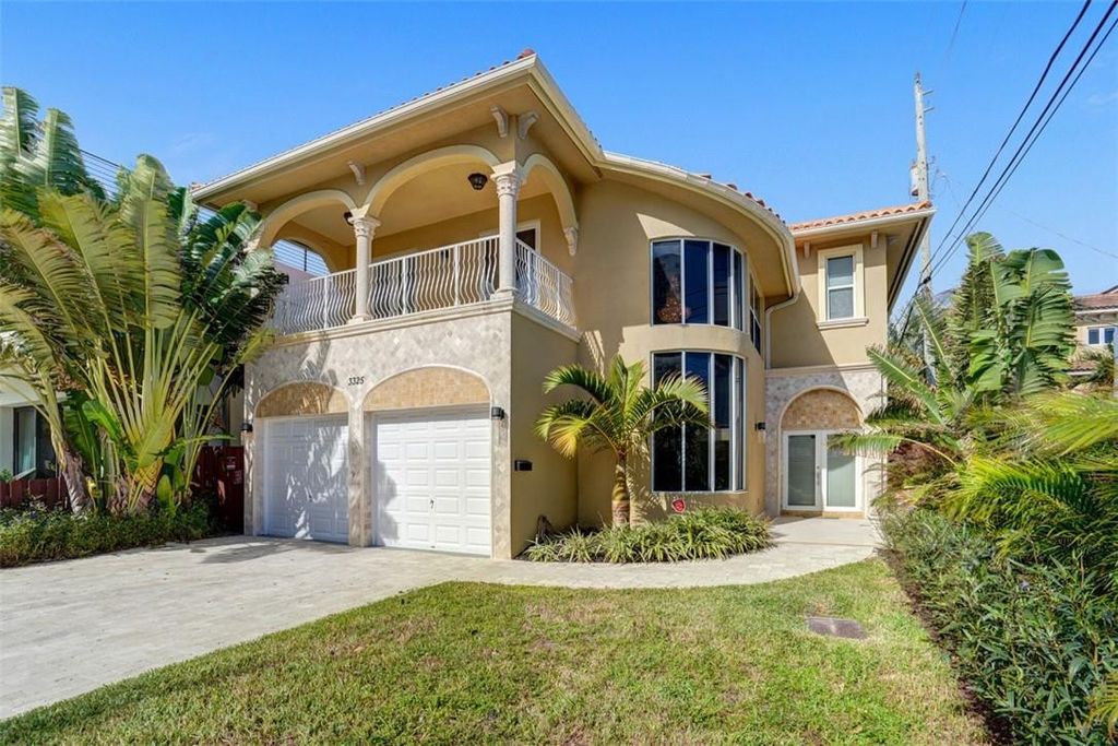 Photo of 3325 NE 14th Court, Fort Lauderdale, FL 33304 (MLS # F10556850)